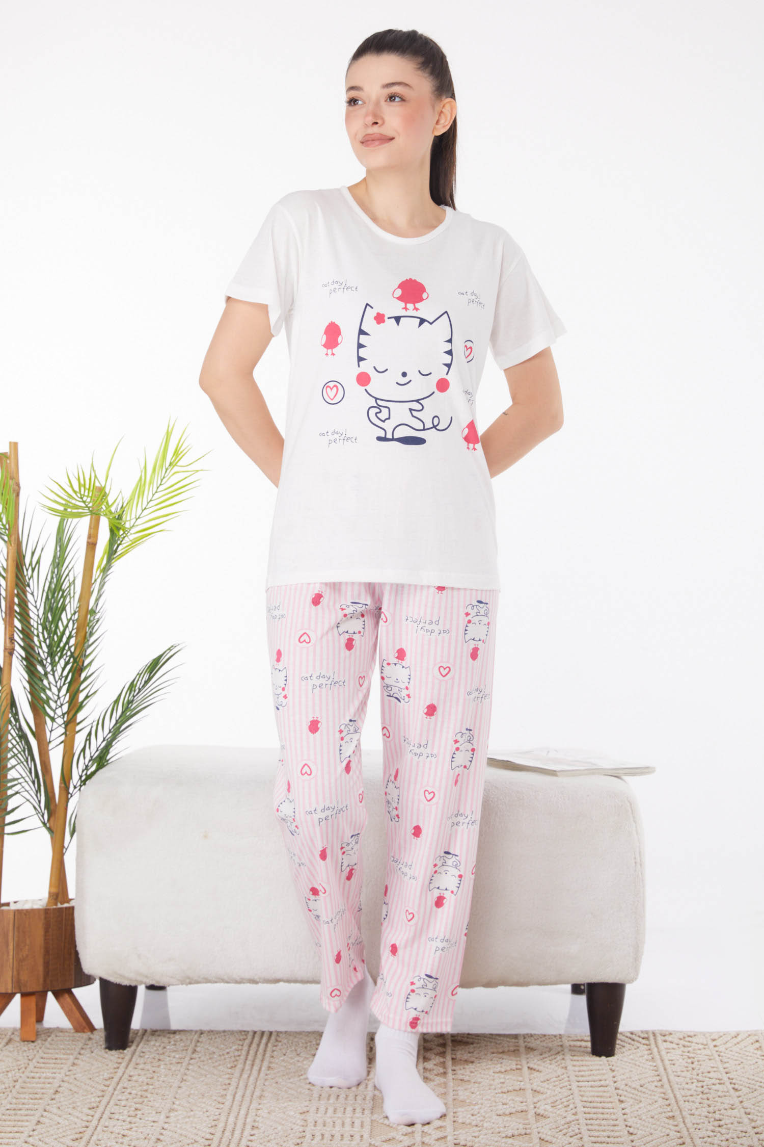 Düz Bisiklet Yaka Kadın Beyaz Baskılı Pijama Takımı - 25813 - 2