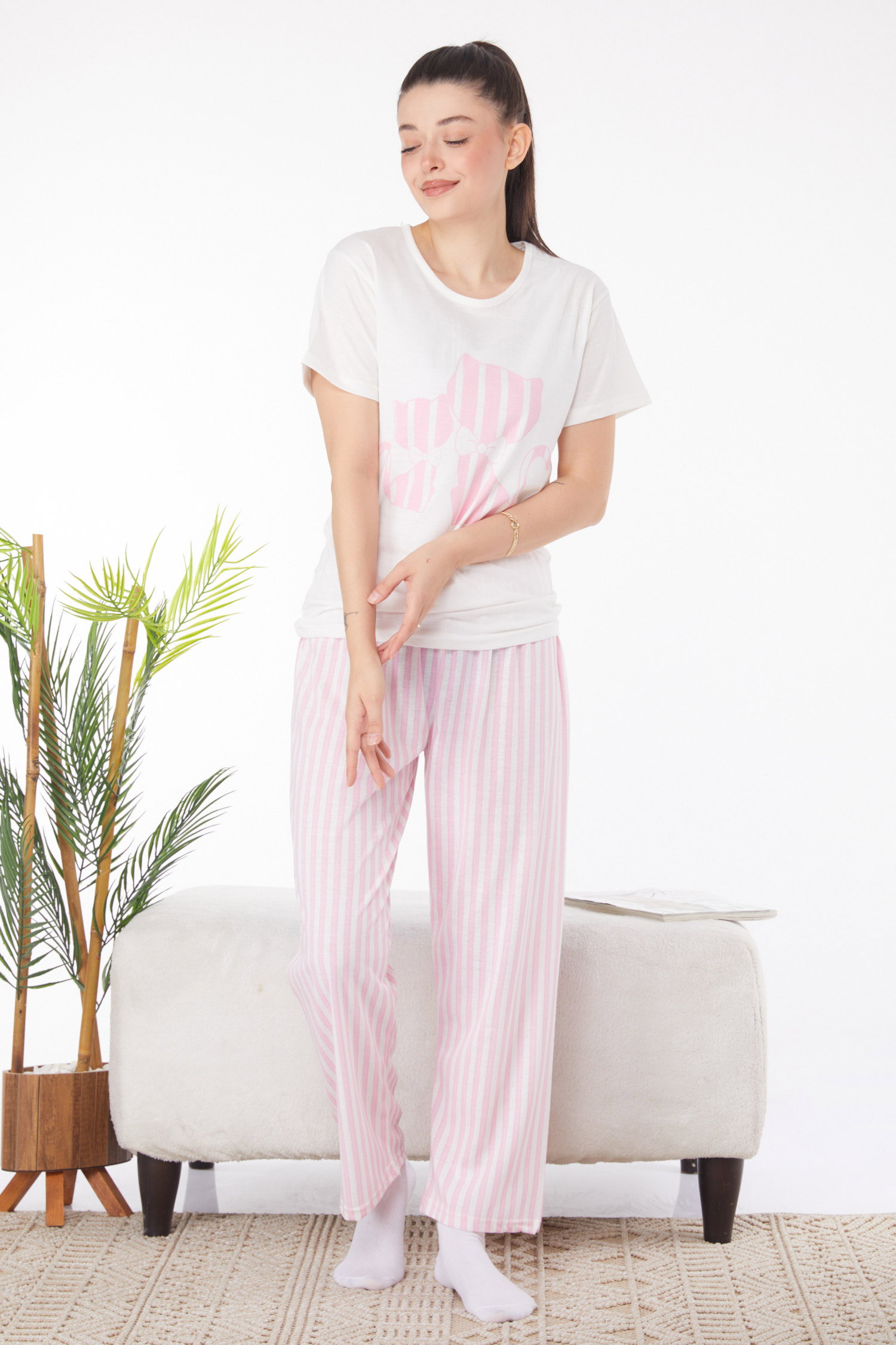 Düz Bisiklet Yaka Kadın Beyaz Baskılı Pijama Takımı - 25815 - 2