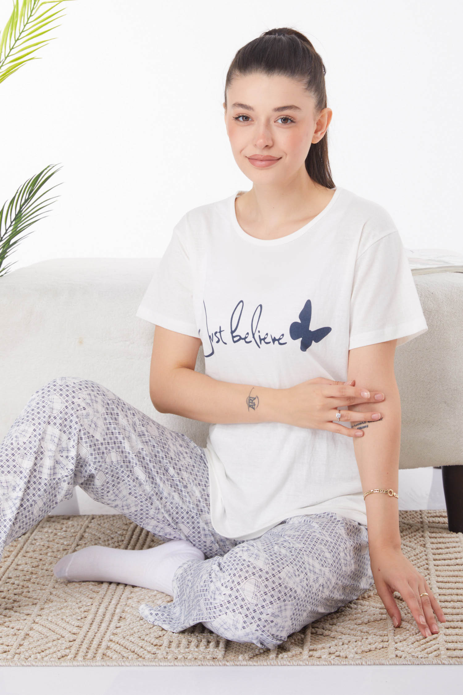Düz Bisiklet Yaka Kadın Beyaz Baskılı Pijama Takımı - 25818 - 2