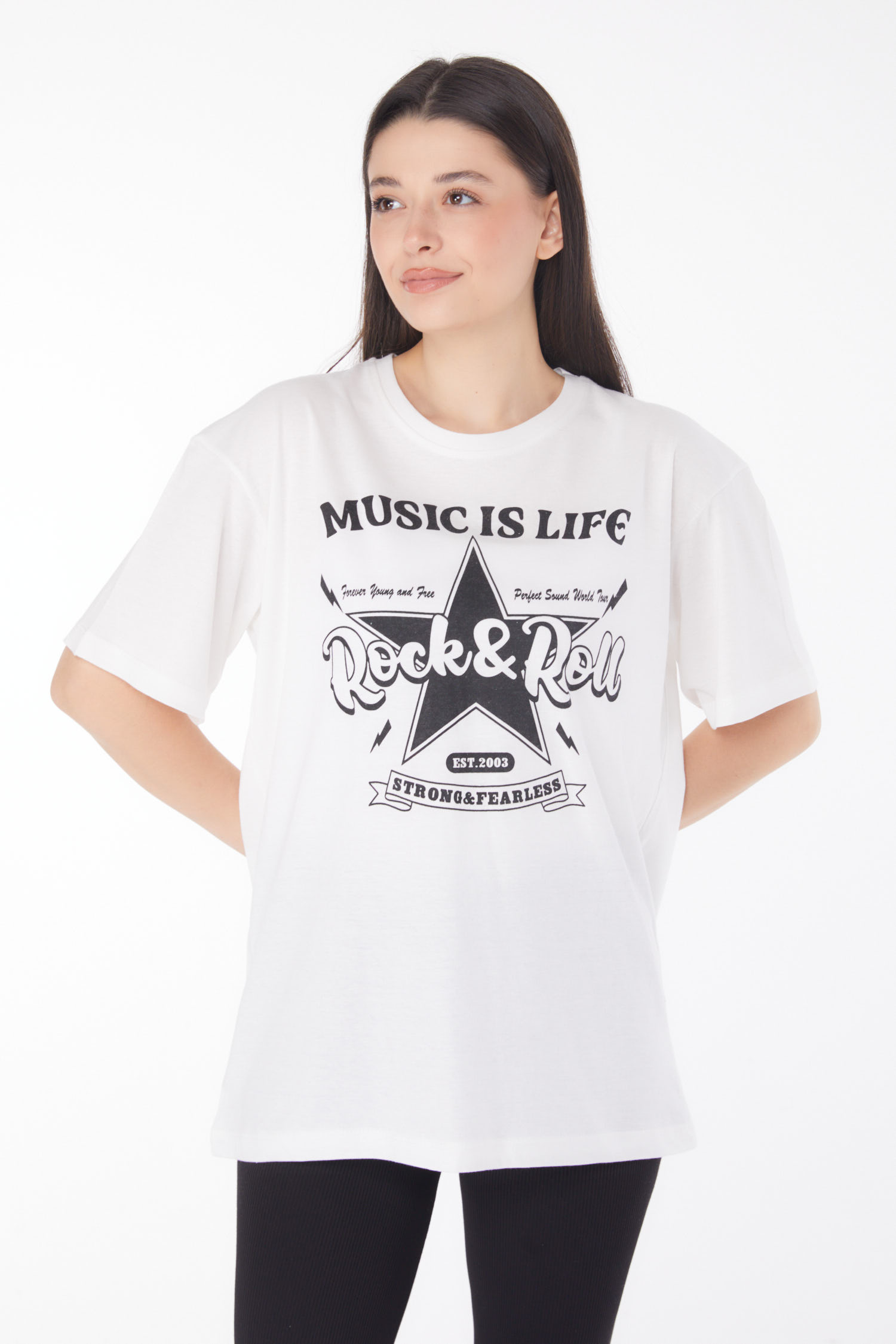 Düz Bisiklet Yaka Kadın Beyaz Baskılı T-shirt - 25700 - 2
