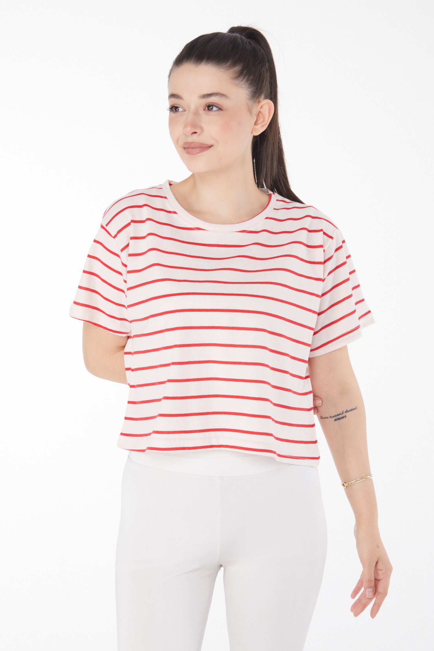 Düz Bisiklet Yaka Kadın Beyaz Çizgili Kısa Kollu T-shirt - 25840 - 10