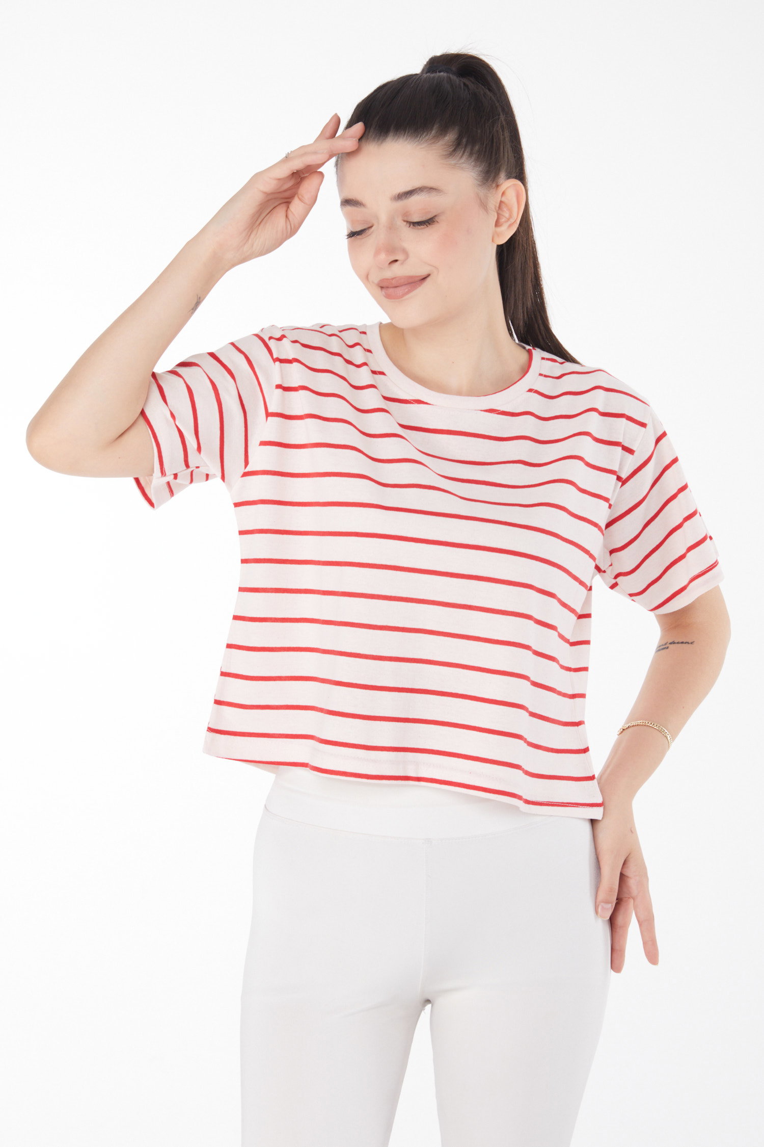 Düz Bisiklet Yaka Kadın Beyaz Çizgili Kısa Kollu T-shirt - 25840 - 2