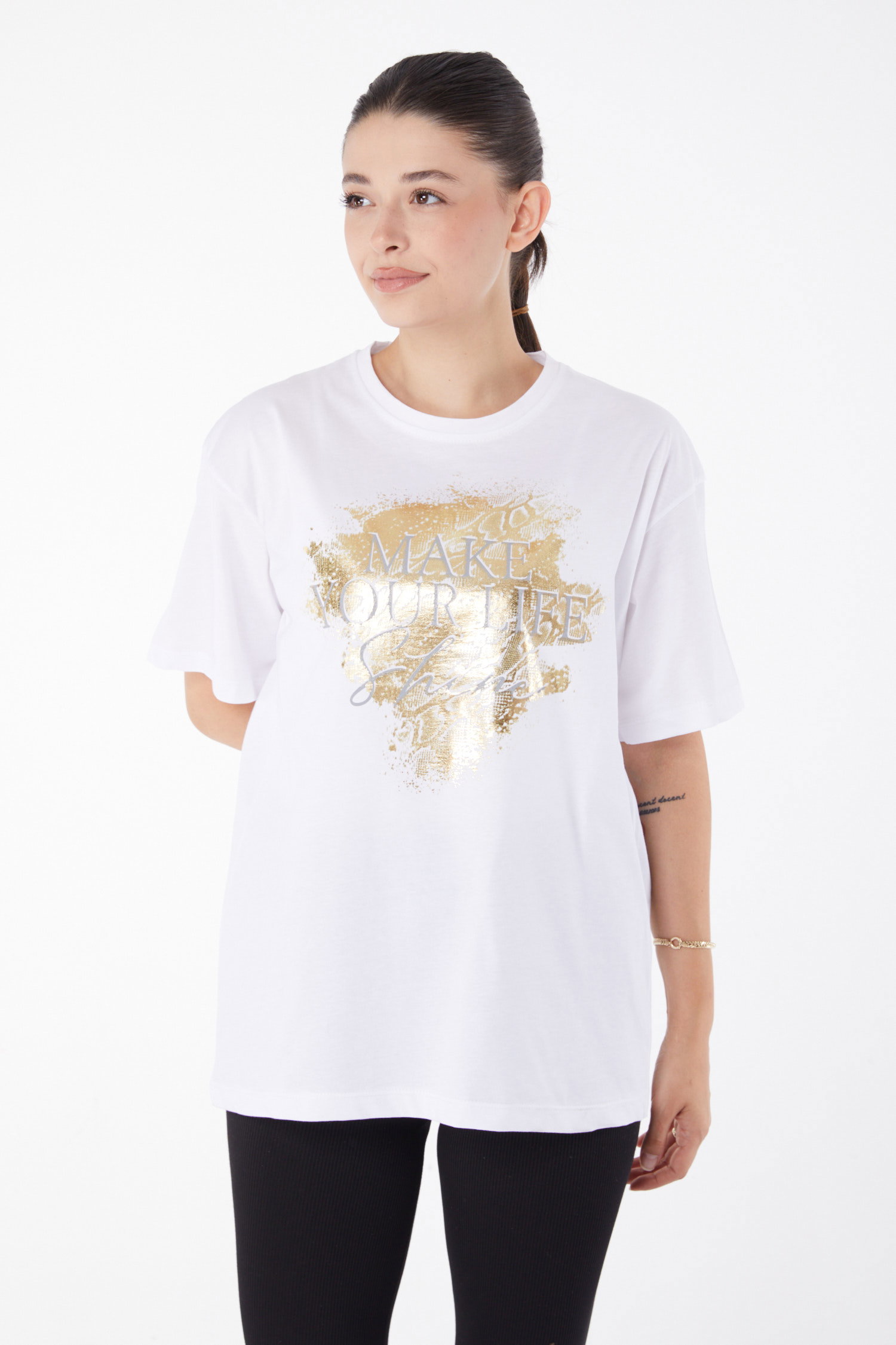 Düz Bisiklet Yaka Kadın Beyaz Kısa Kollu Baskılı T-shirt - 25980 - 1