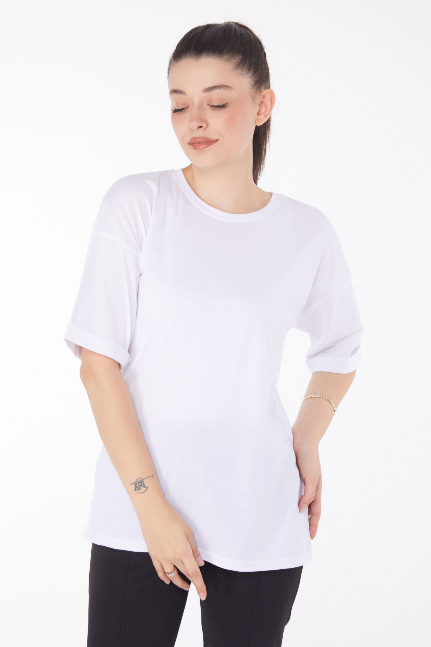 Düz Bisiklet Yaka Kadın Beyaz T-Shirt - 25850 - 2