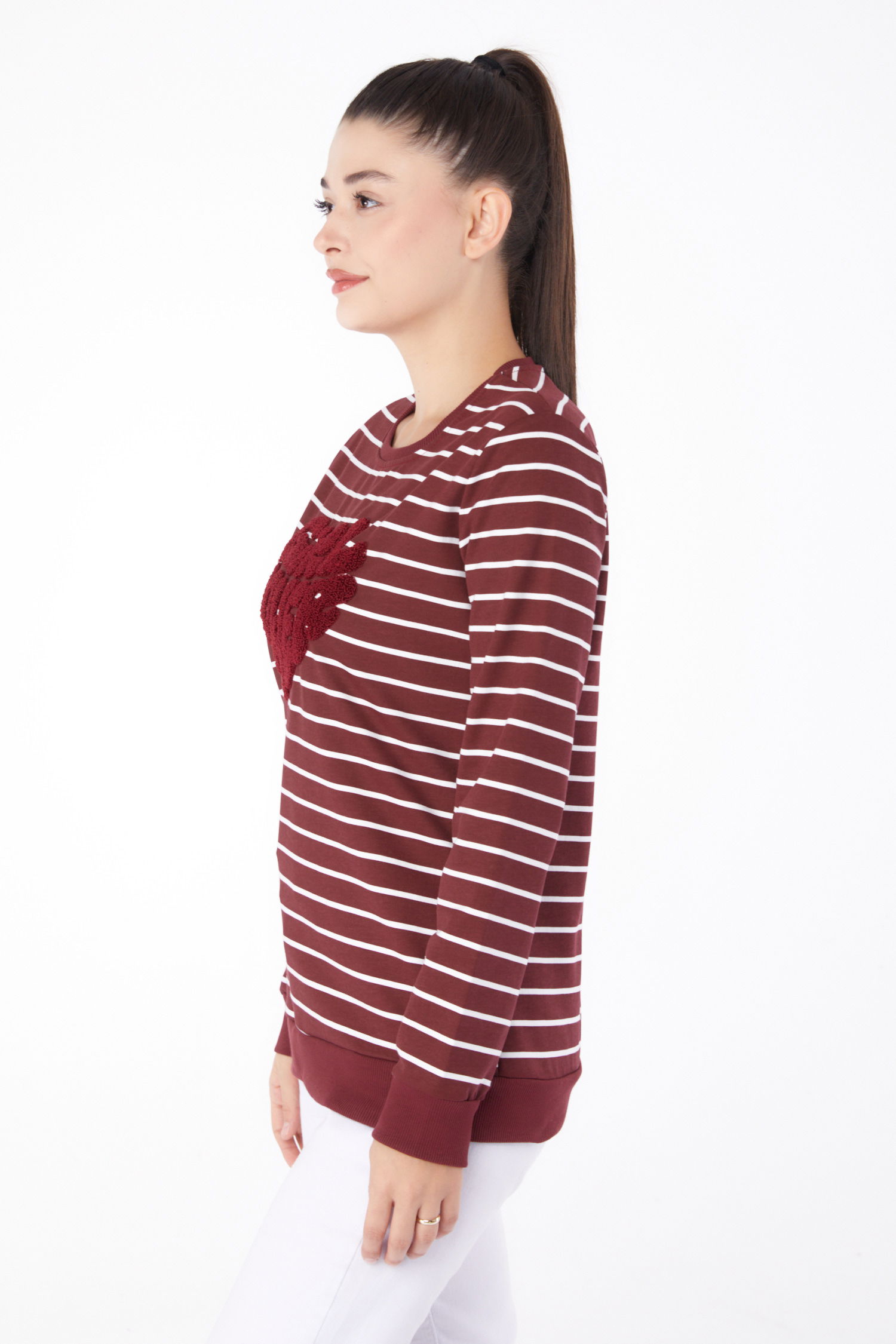 Düz Bisiklet Yaka Kadın Bordo Nakışlı Sweatshirt - 26288 - 4