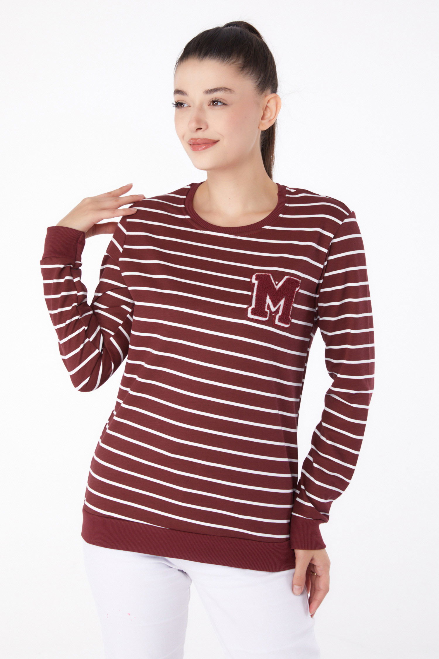 Düz Bisiklet Yaka Kadın Bordo Nakışlı Sweatshirt - 26291 - 2