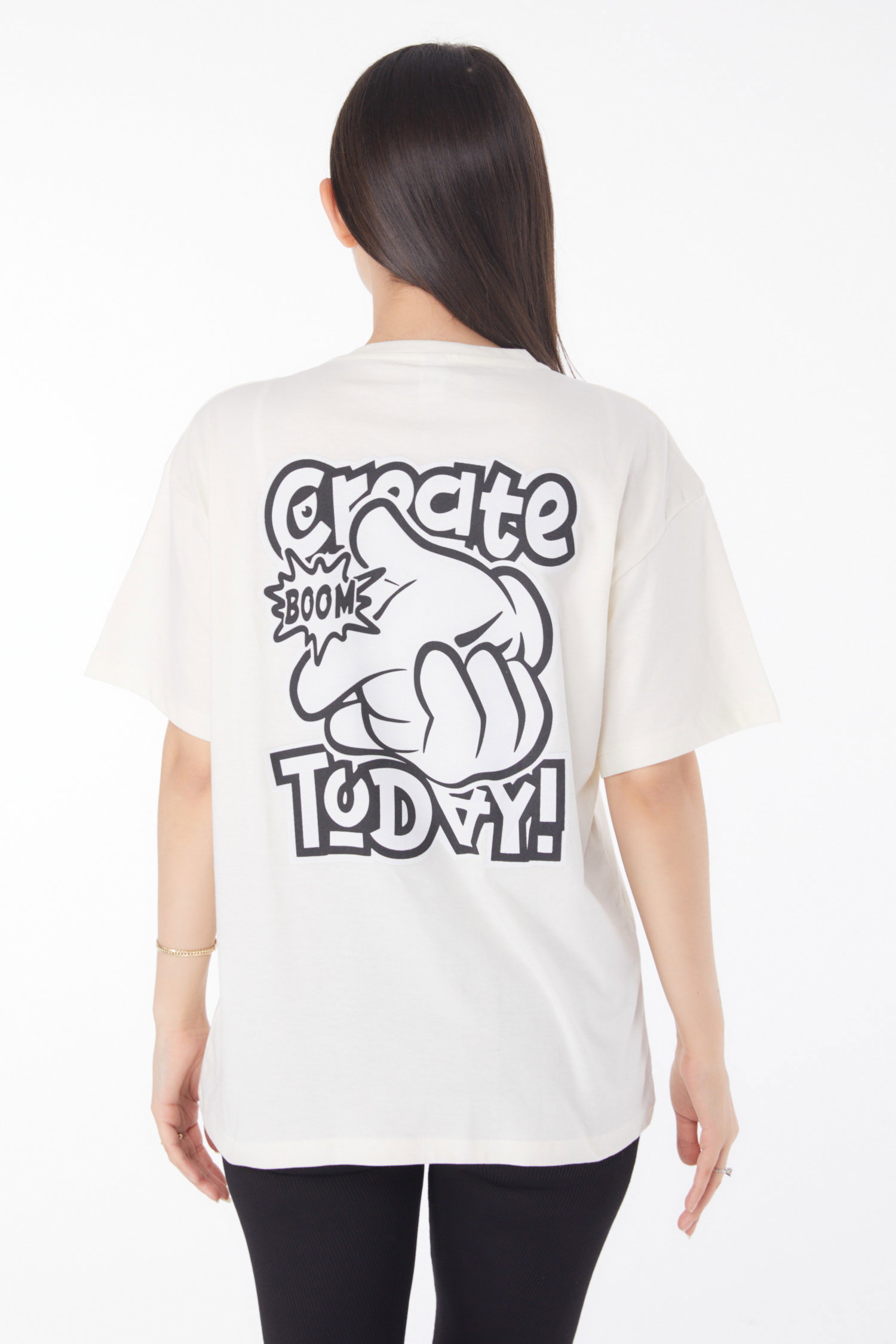 Düz Bisiklet Yaka Kadın Ekru Baskılı T-shirt - 25702 - 5