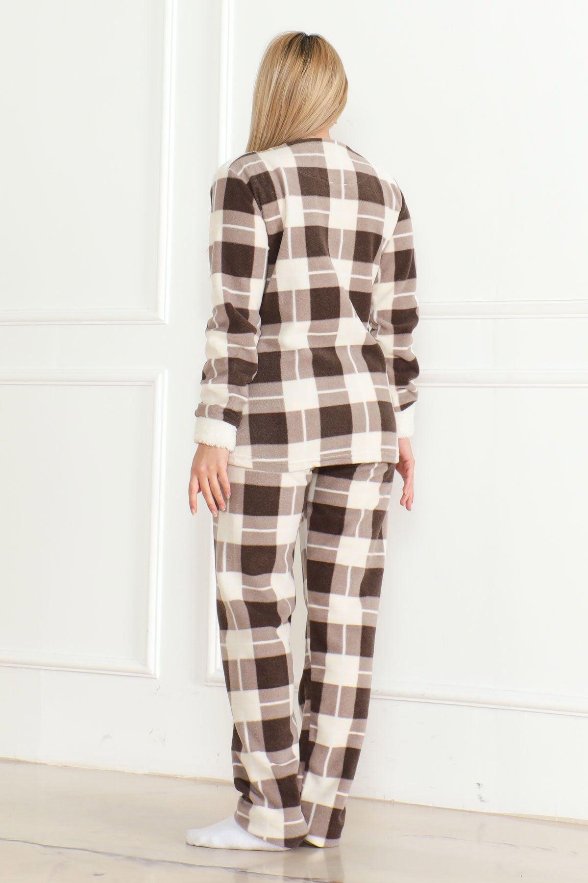 Düz Bisiklet Yaka Kadın Ekru Nakışlı Peluş Polar Pijama Takım - 26634 - 4