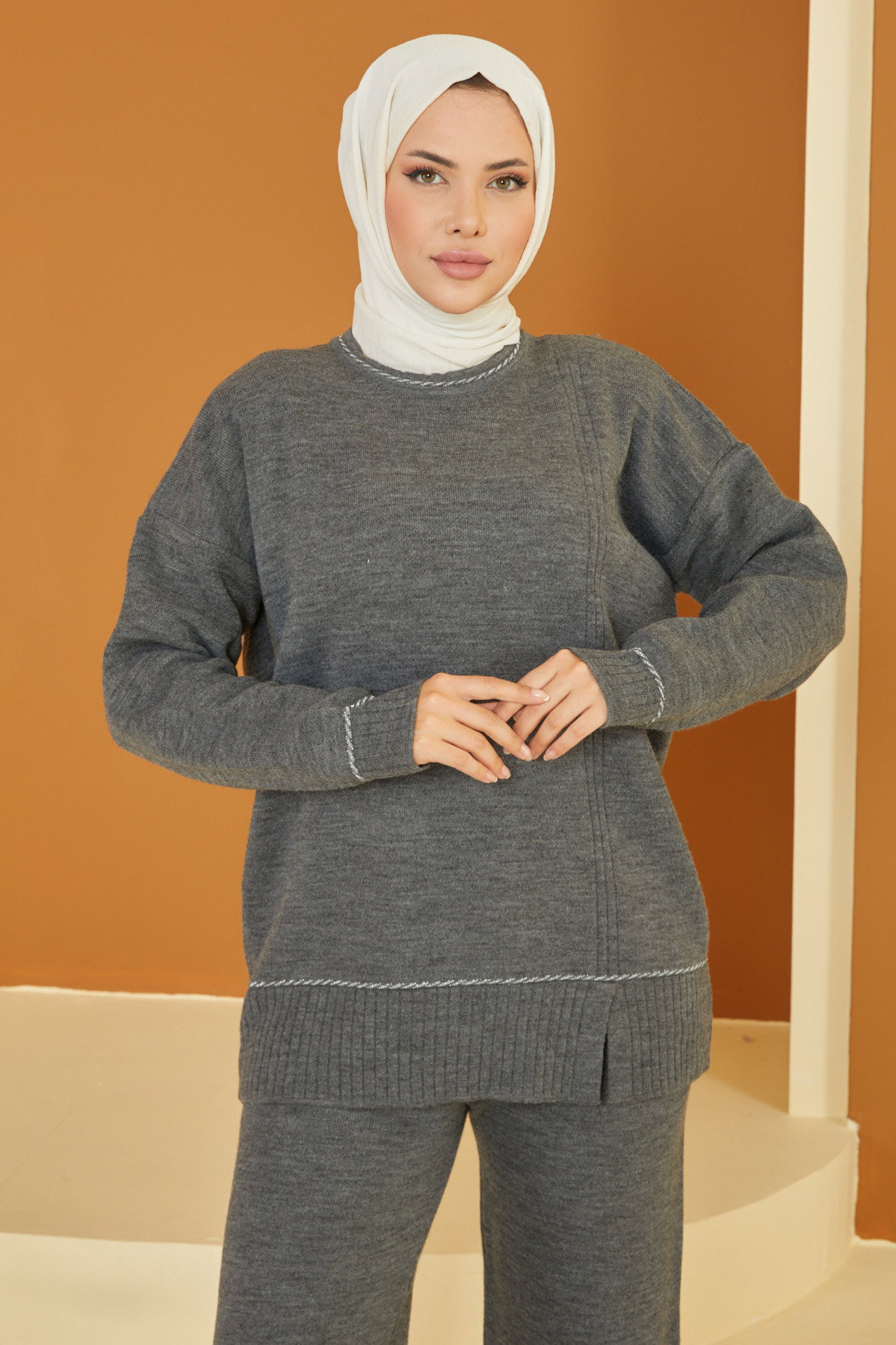 Düz Bisiklet Yaka Kadın Füme Sim Detaylı Triko Takım - 26415 - 4