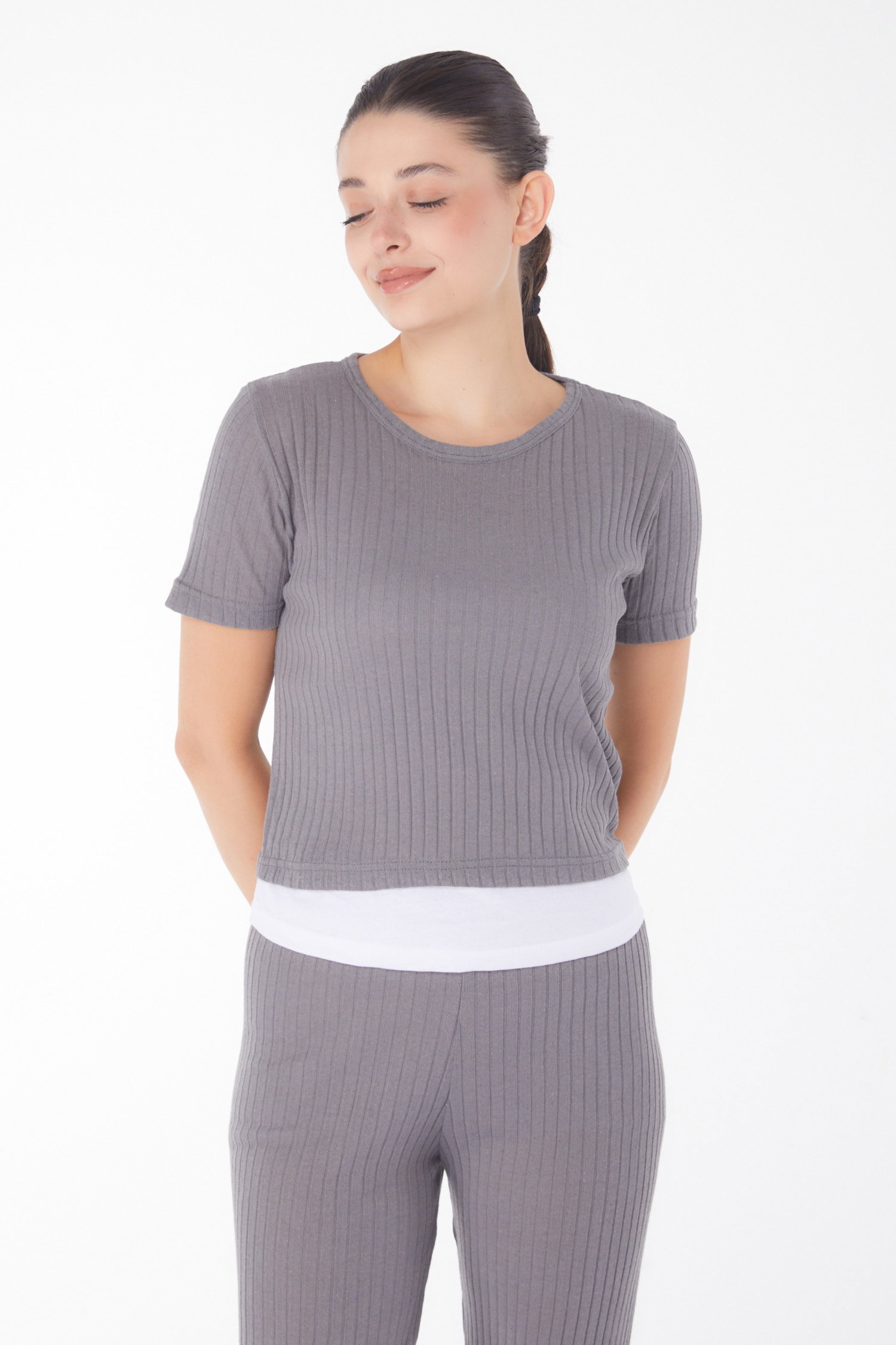 Düz Bisiklet Yaka Kadın Füme T-shirt Pantolon İkili Takım - 25952 - 3