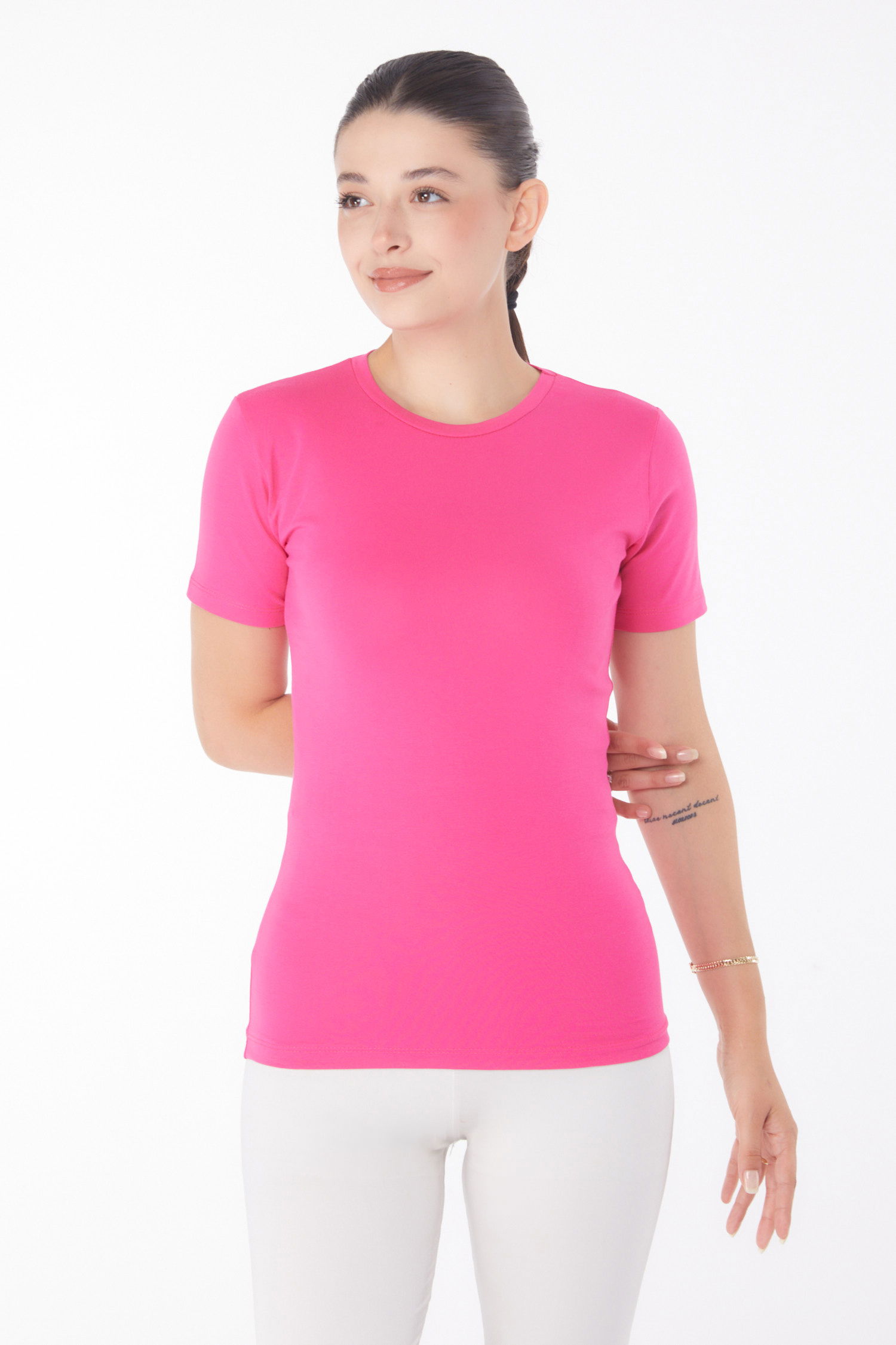 Düz Bisiklet Yaka Kadın Fusya Kısa Kollu T-shirt - 25768 - 2