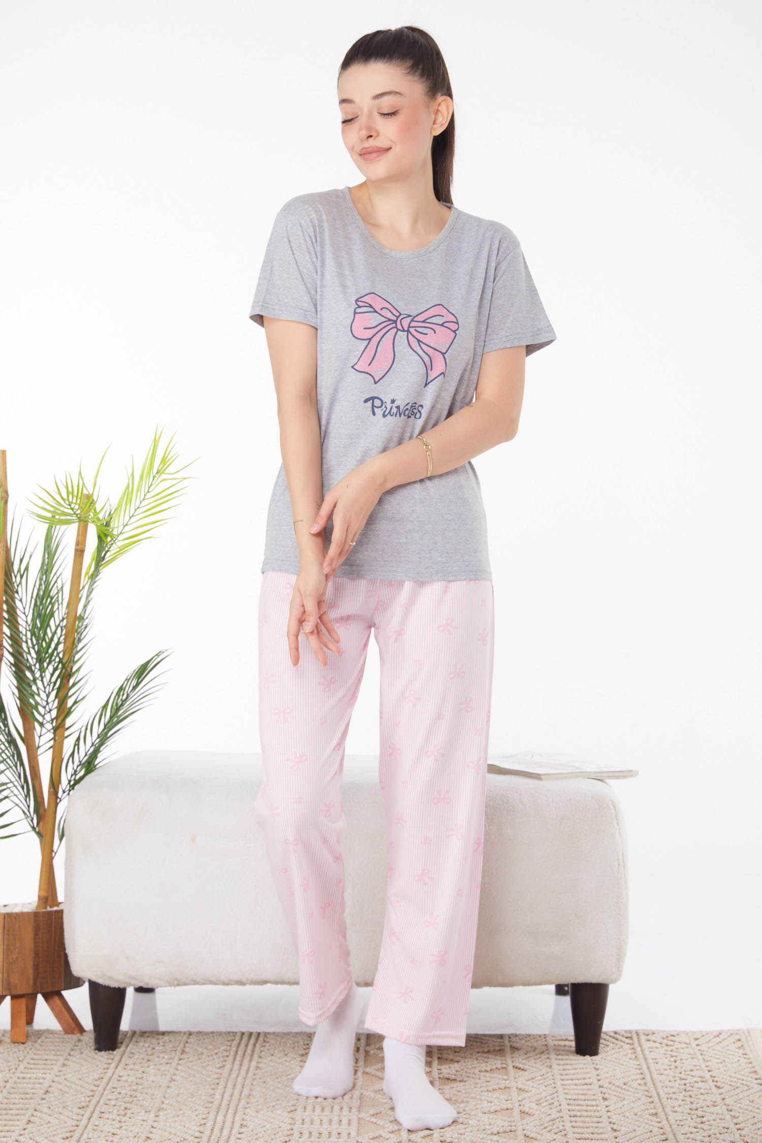 Düz Bisiklet Yaka Kadın Gri Baskılı Pijama Takımı - 25822 - 1
