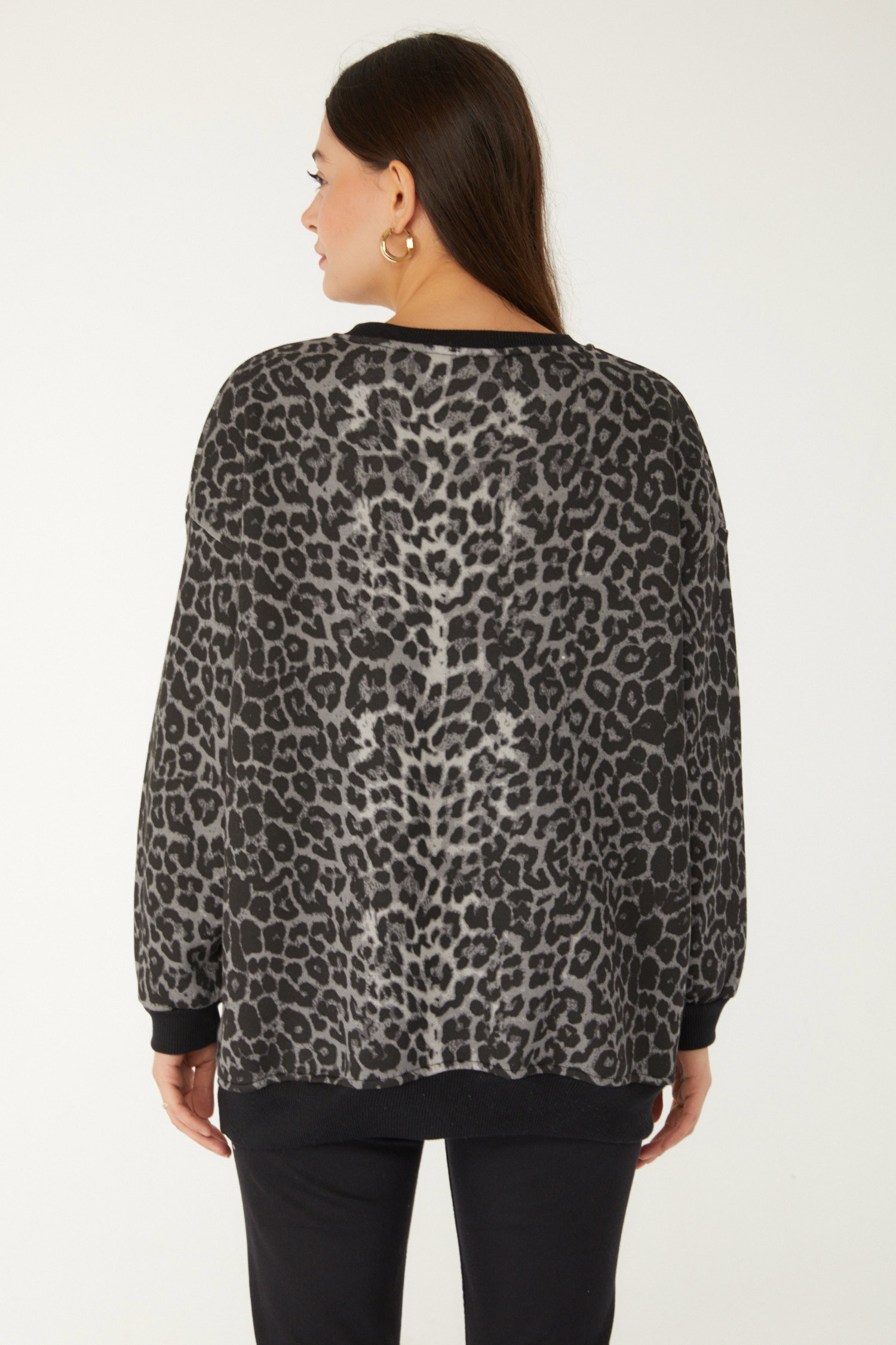 Düz Bisiklet Yaka Kadın Gri Leopar Desenli Sweat - 26535 - 6