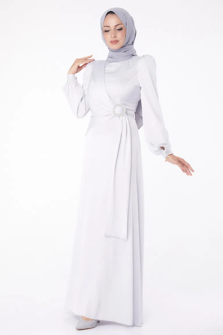 Düz Bisiklet Yaka Kadın Gri Taşlı Abiye Elbise - 26193 - TOFİSA