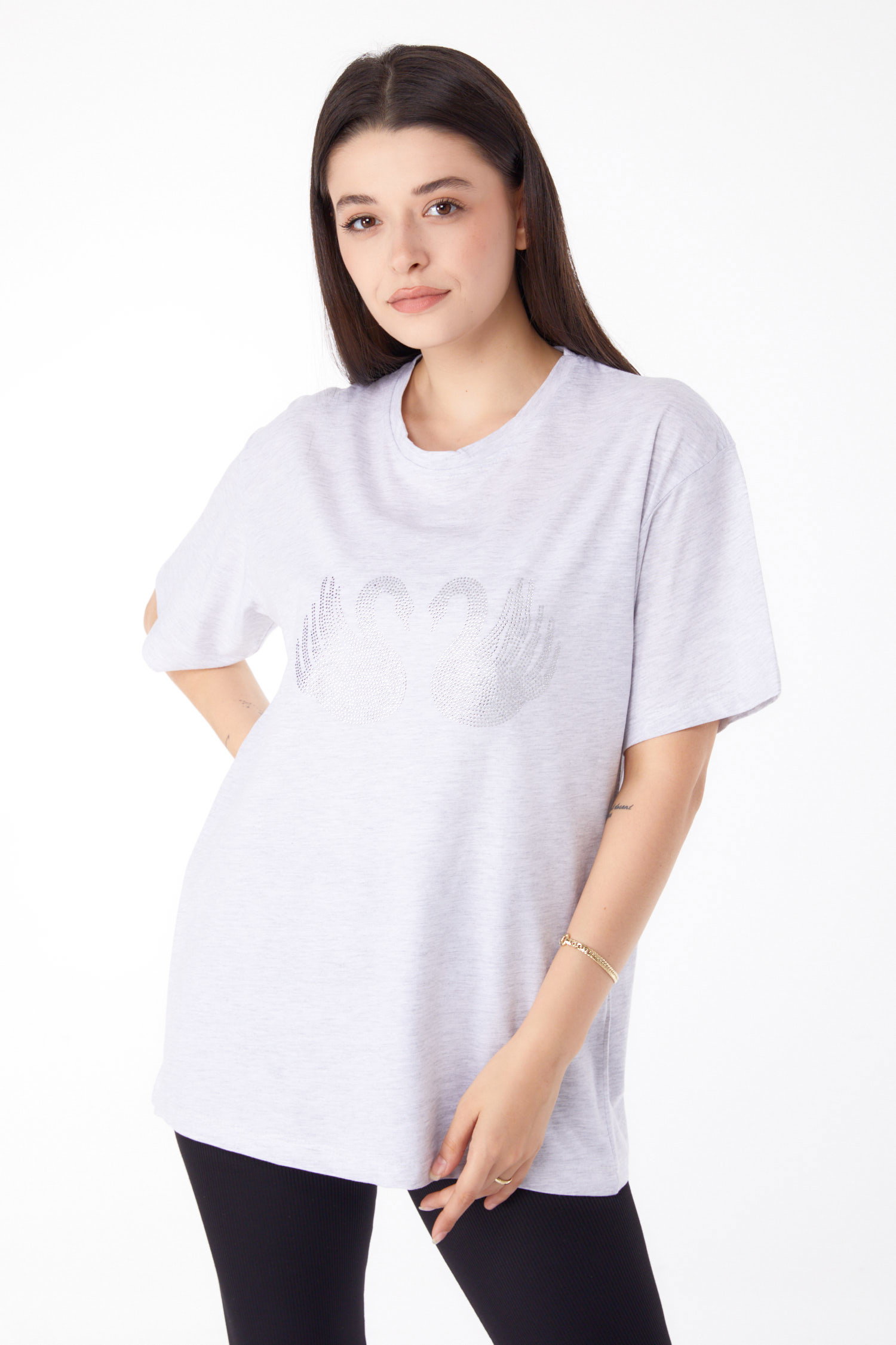 Düz Bisiklet Yaka Kadın Gri Taşlı T-shirt - 25696 - 2