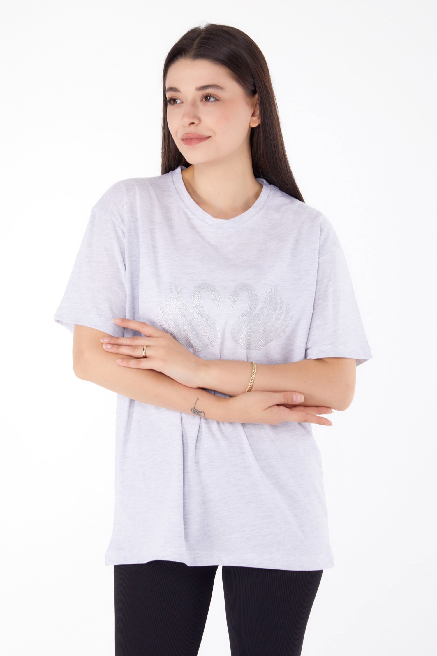 Düz Bisiklet Yaka Kadın Gri Taşlı T-shirt - 25696 - 3