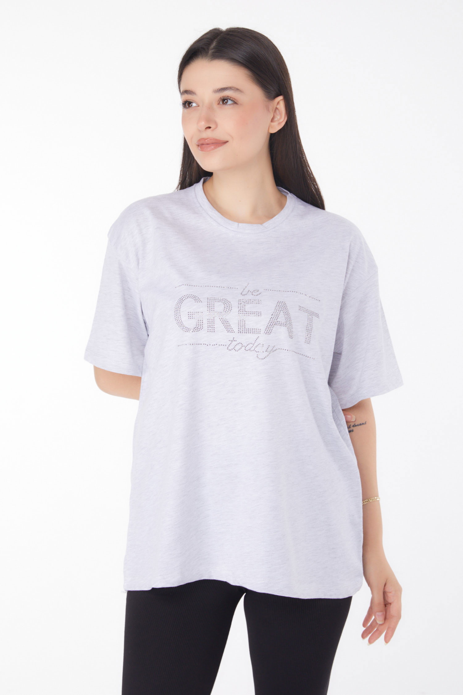 Düz Bisiklet Yaka Kadın Gri Taşlı T-shirt