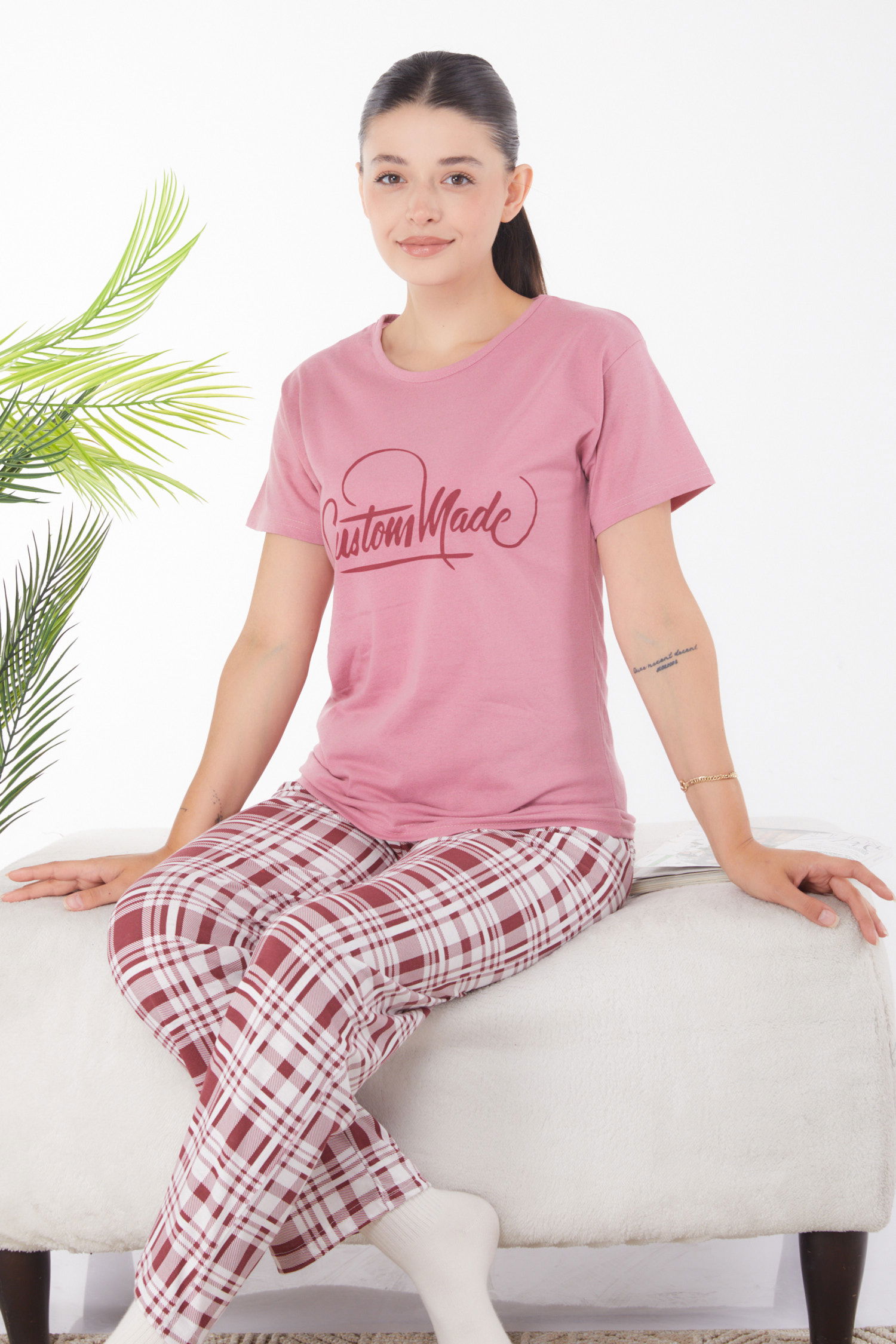 Düz Bisiklet Yaka Kadın Gül Baskılı Pijama Takımı - 25819 - 1