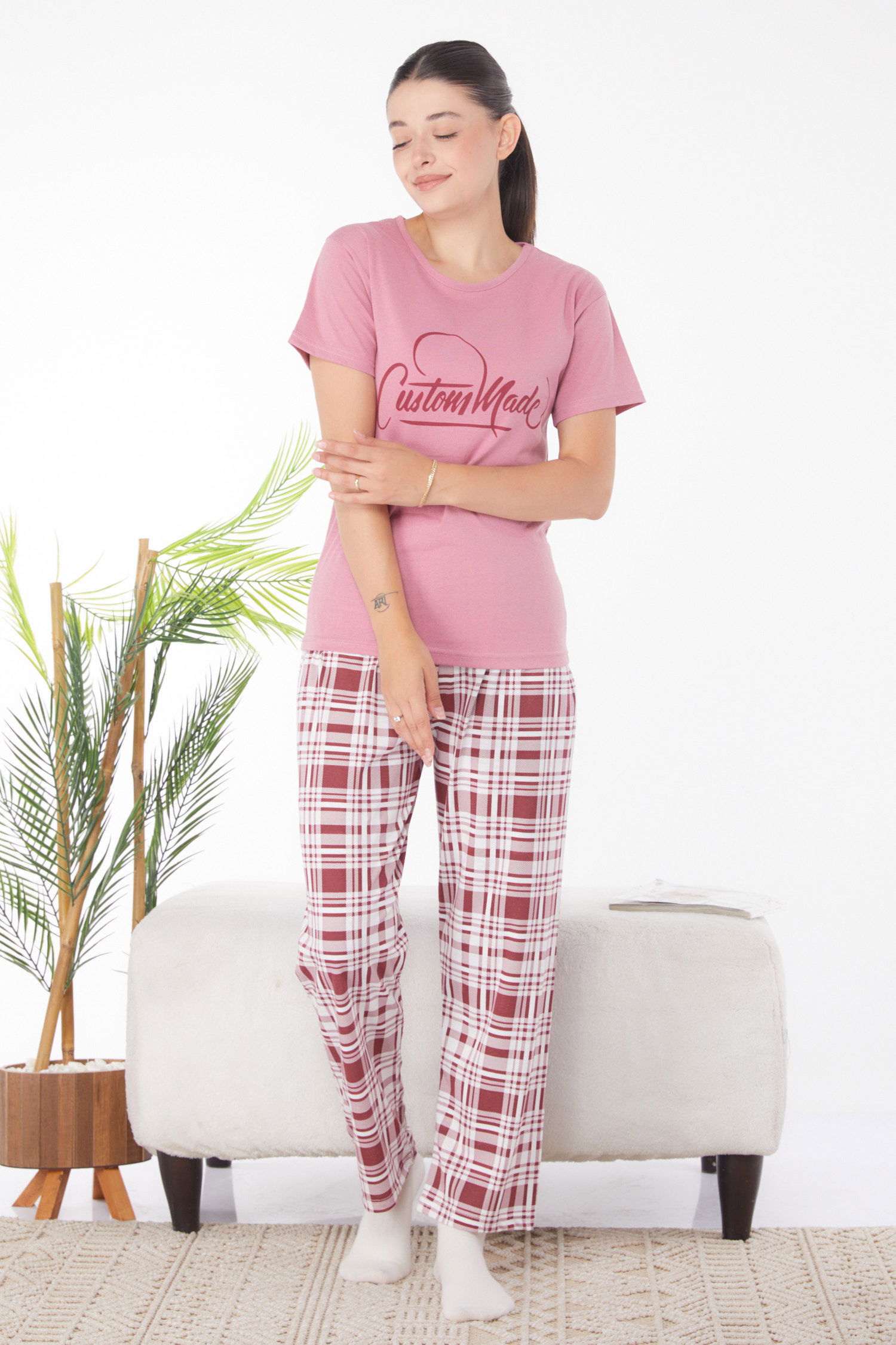 Düz Bisiklet Yaka Kadın Gül Baskılı Pijama Takımı - 25819 - 2