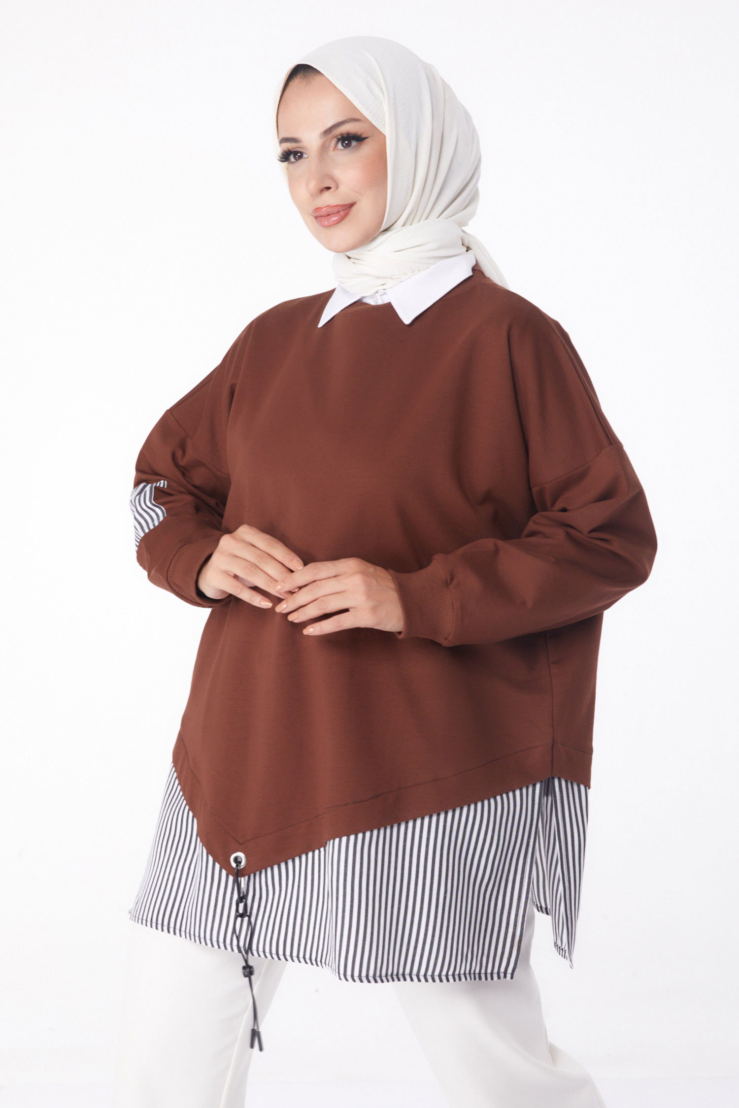 Düz Bisiklet Yaka Kadın Kahve Çizgili Sweat - 26222 - 1