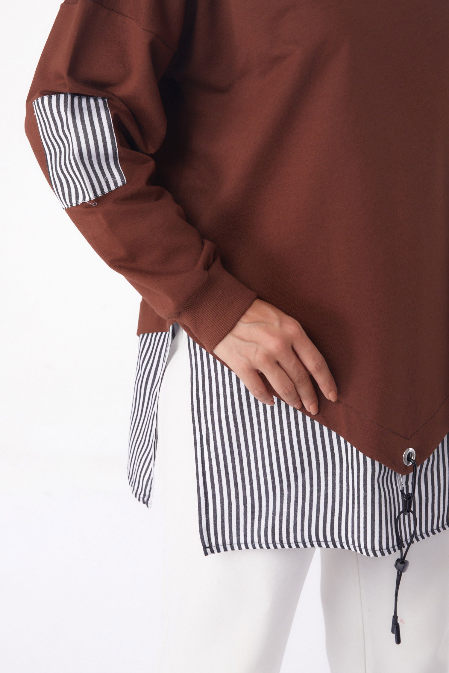 Düz Bisiklet Yaka Kadın Kahve Çizgili Sweat - 26222 - 5