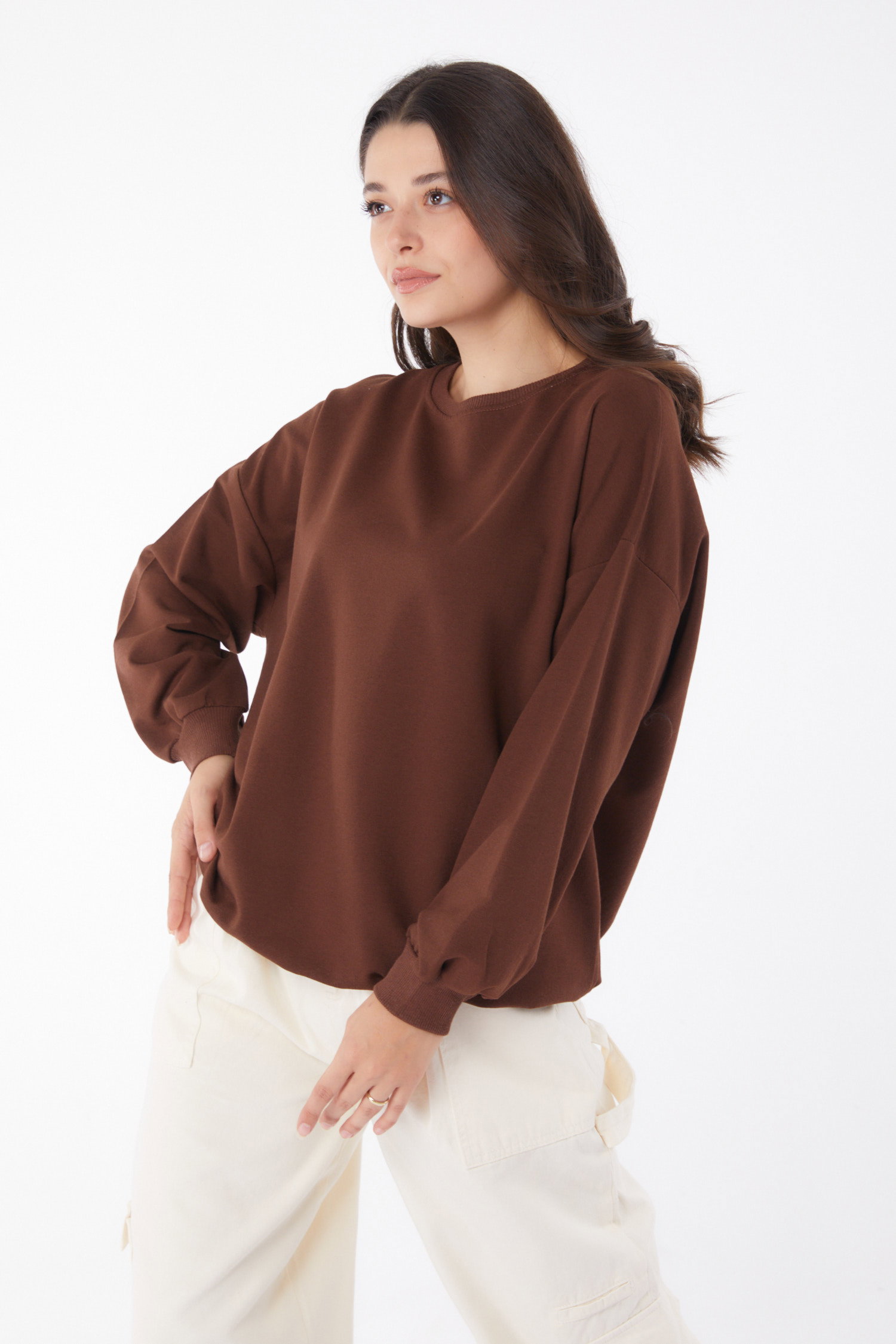 Düz Bisiklet Yaka Kadın Kahve Manşetli Sweatshirt - 26046 - 2