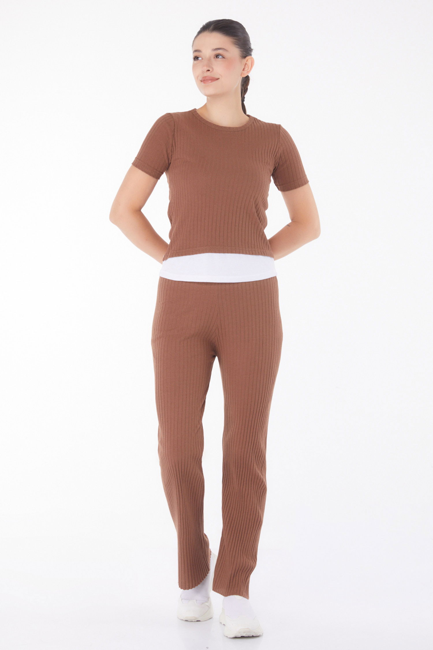 Düz Bisiklet Yaka Kadın Kahve T-shirt Pantolon İkili Takım - 25952 - 3