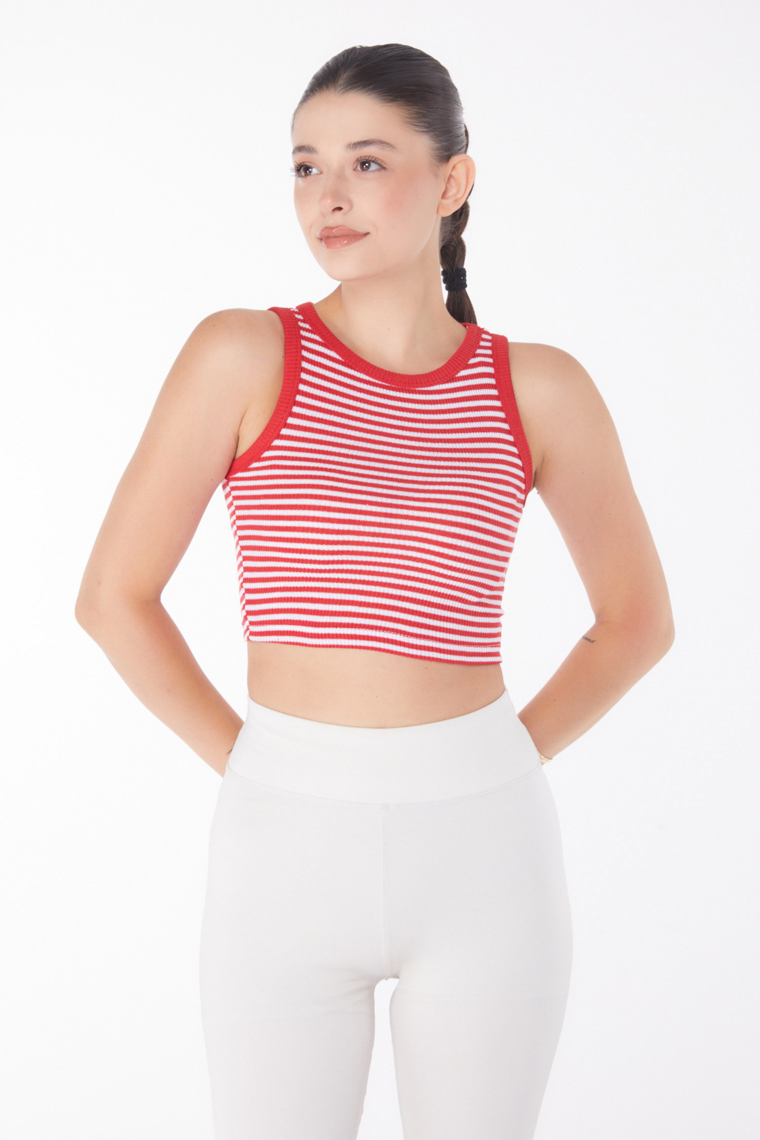 Düz Bisiklet Yaka Kadın Kirmizi Çizgili Crop - 25958 - 2