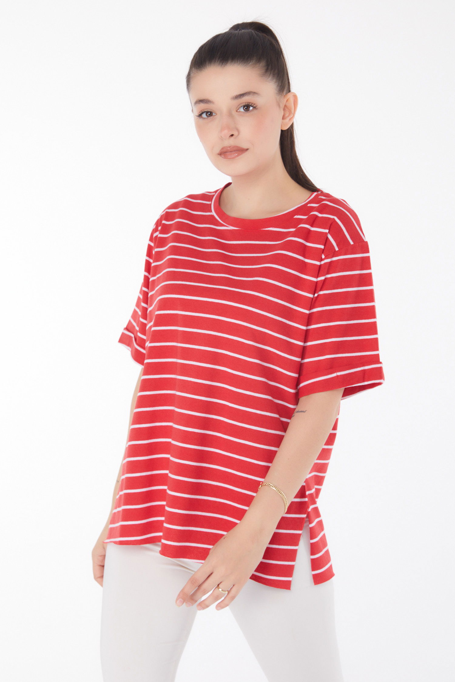 Düz Bisiklet Yaka Kadın Kirmizi Çizgili Kısa Kollu T-shirt - 25840 - 3