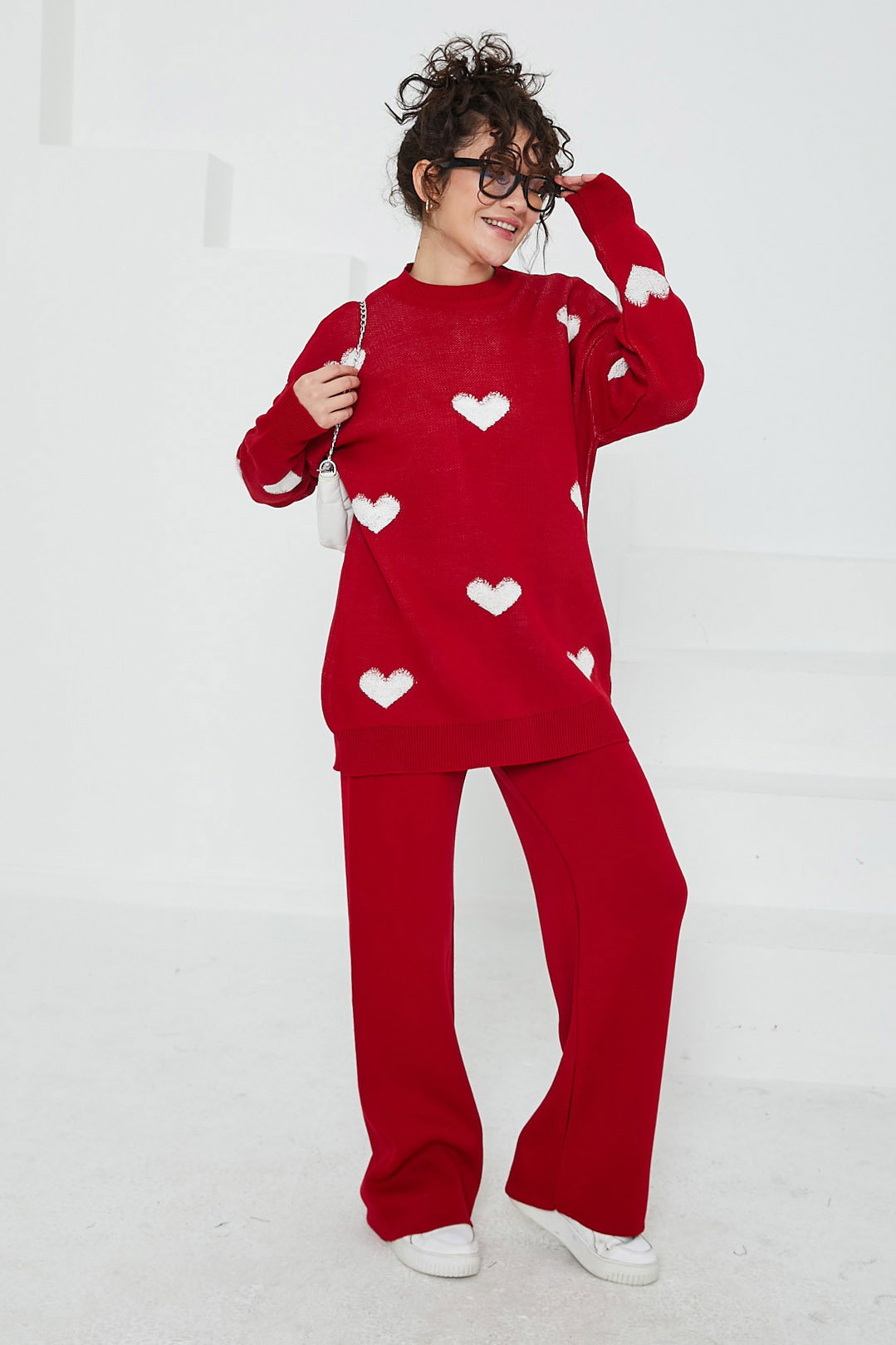 Düz Bisiklet Yaka Kadın Kirmizi Kalpli Triko Takım - 26693 - 1