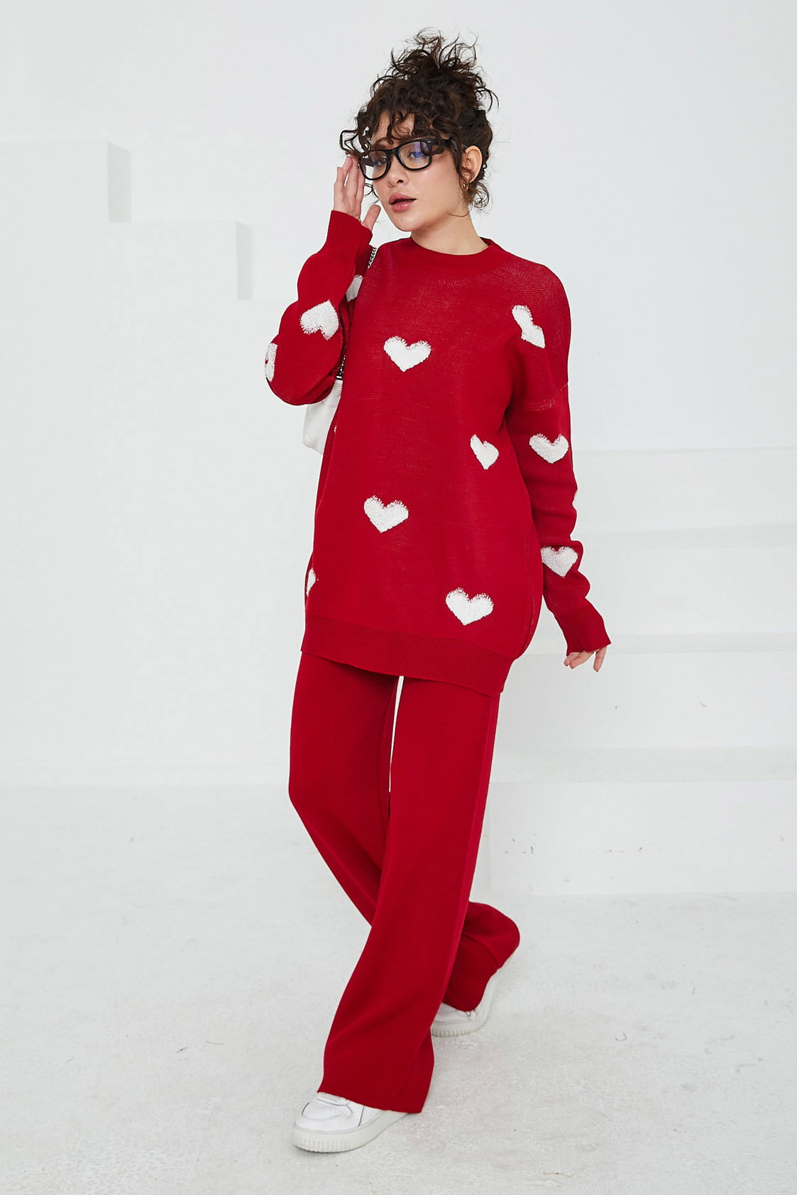 Düz Bisiklet Yaka Kadın Kirmizi Kalpli Triko Takım - 26693 - 3