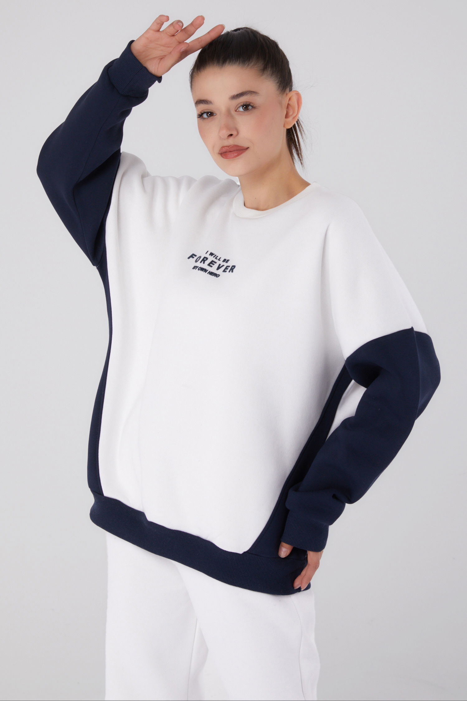 Düz Bisiklet Yaka Kadın Lacivert Garnili Eşofman Takımı - 26277 - 3