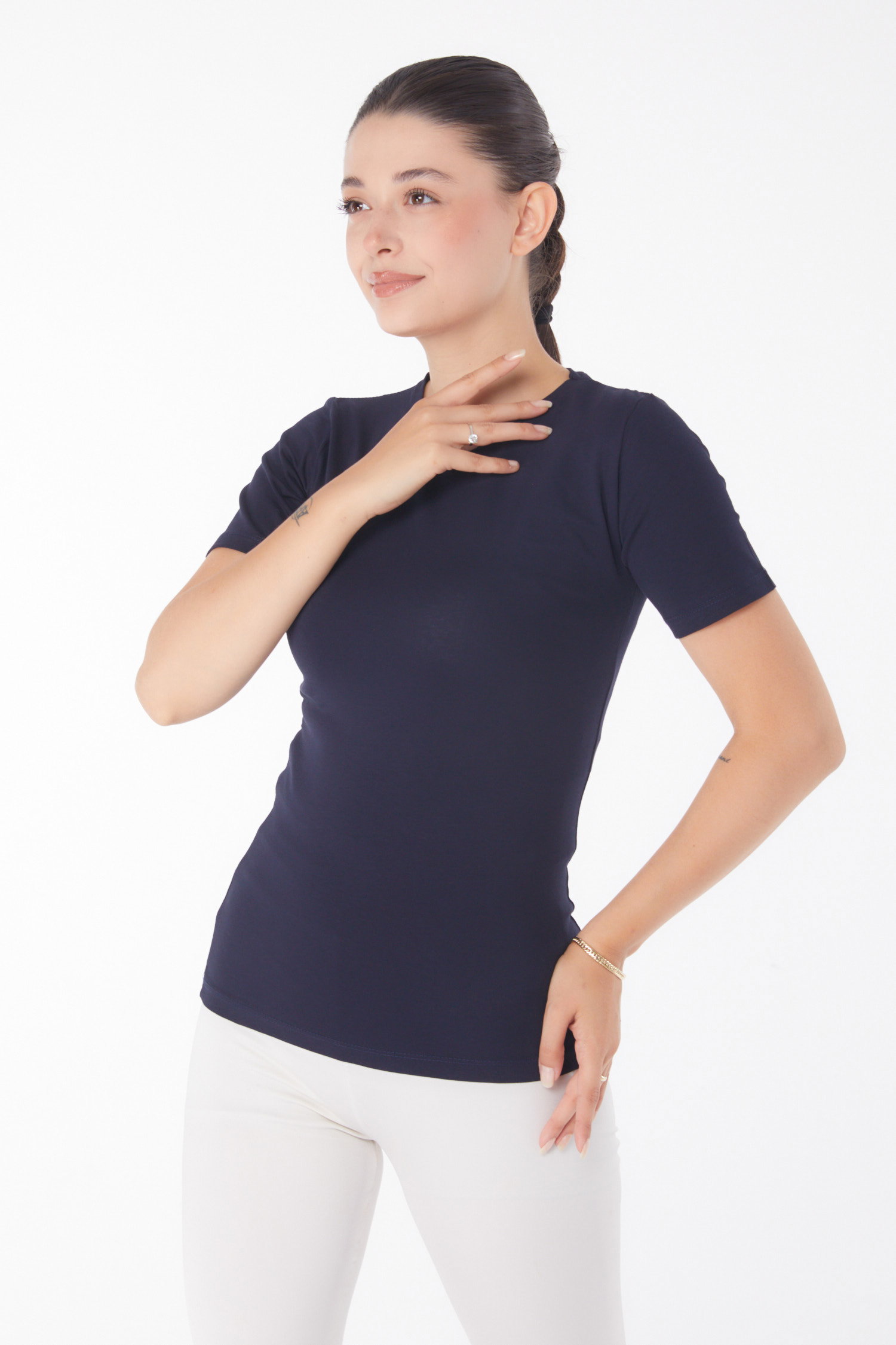 Düz Bisiklet Yaka Kadın Lacivert Kısa Kollu T-shirt - 25768 - 3