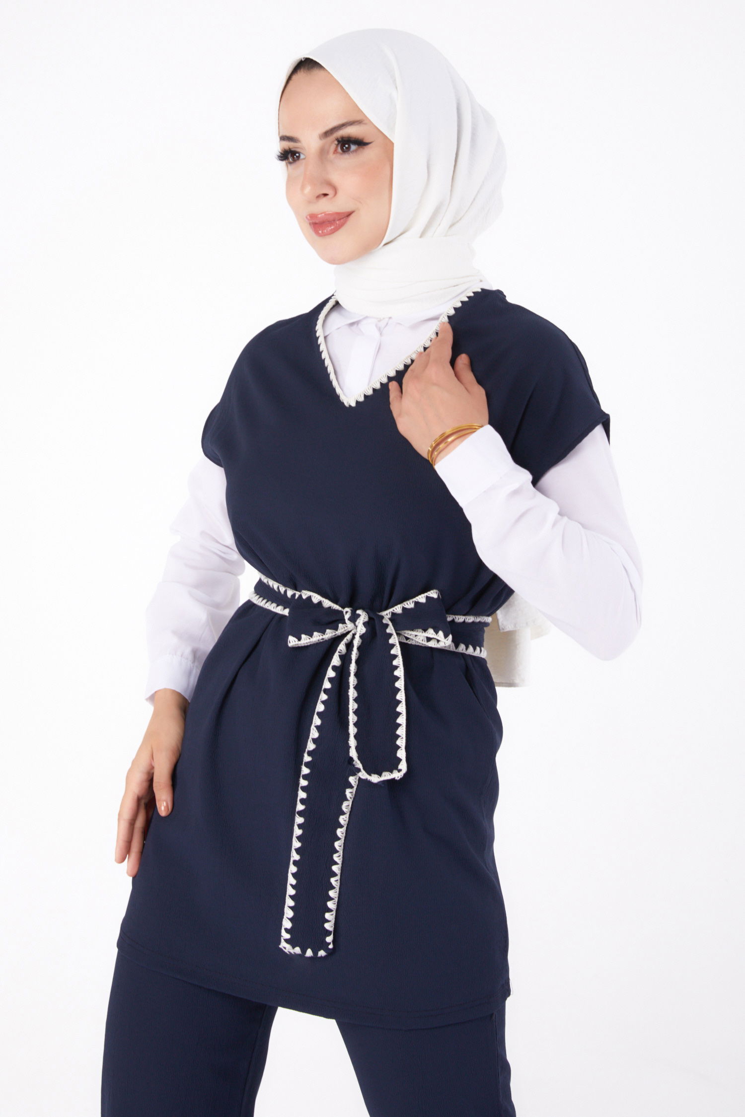 Düz Bisiklet Yaka Kadın Lacivert Nakışlı İkili Takım - 13290 - 12