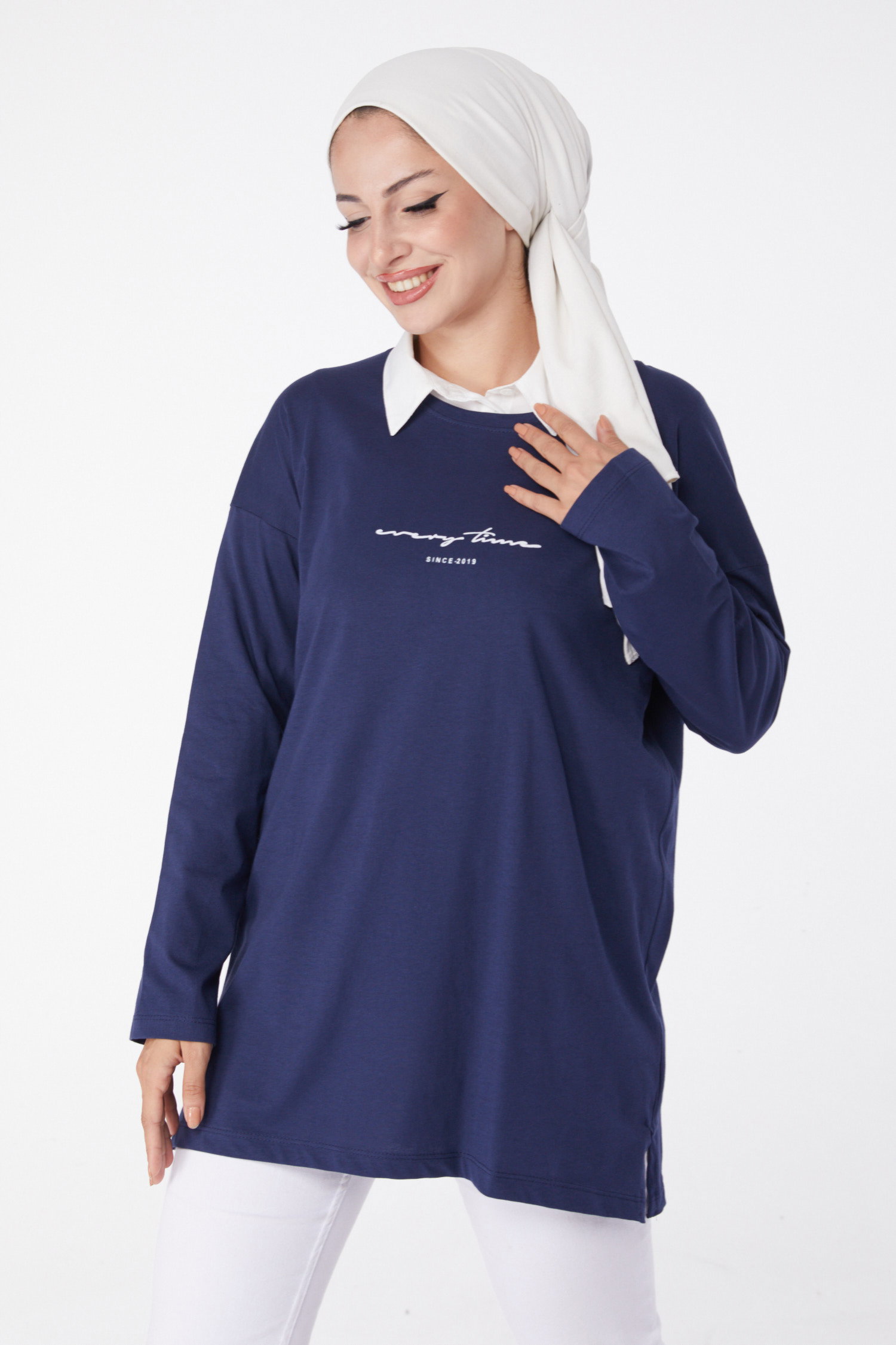 Düz Bisiklet Yaka Kadın Lacivert T-Shirt - 24190 - 3