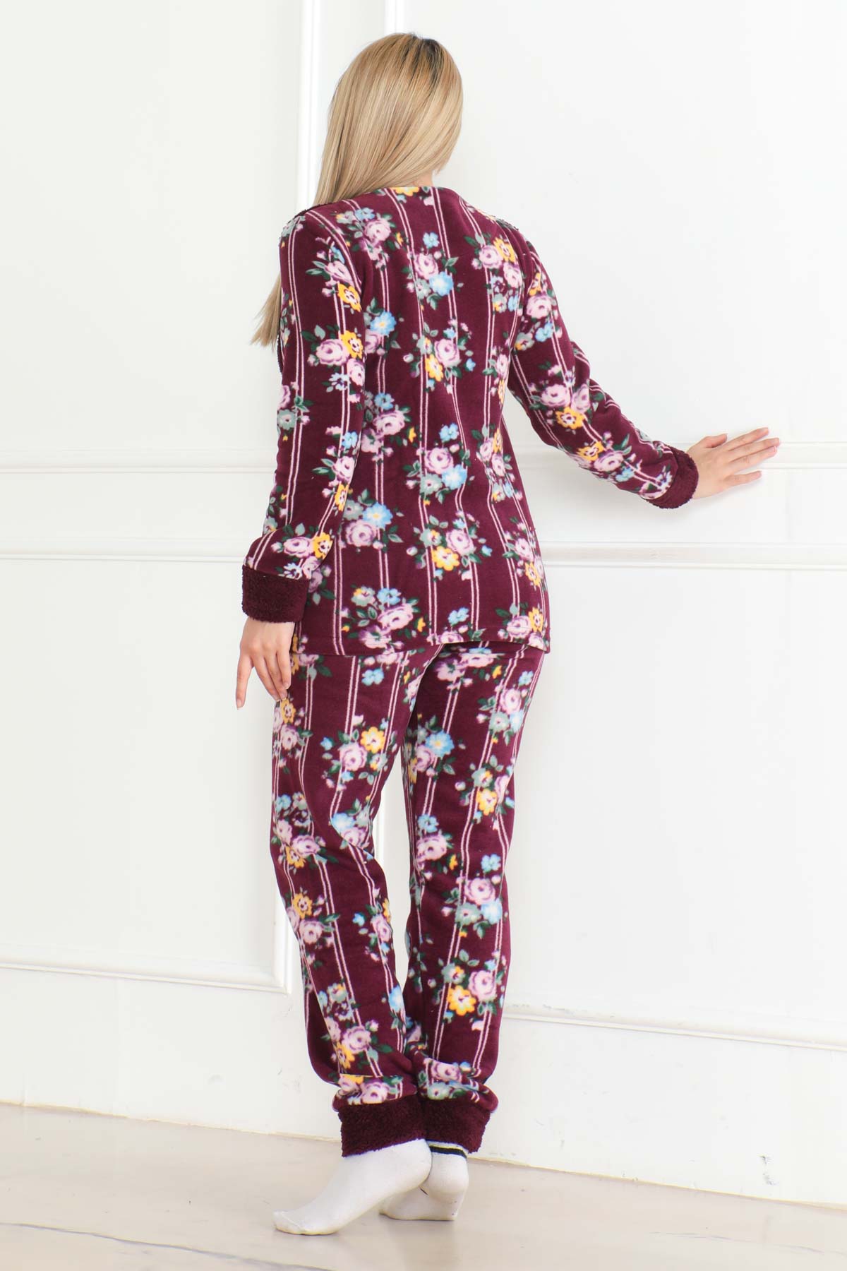 Düz Bisiklet Yaka Kadın Mor Nakışlı Peluş Polar Pijama Takım - 26633 - 4