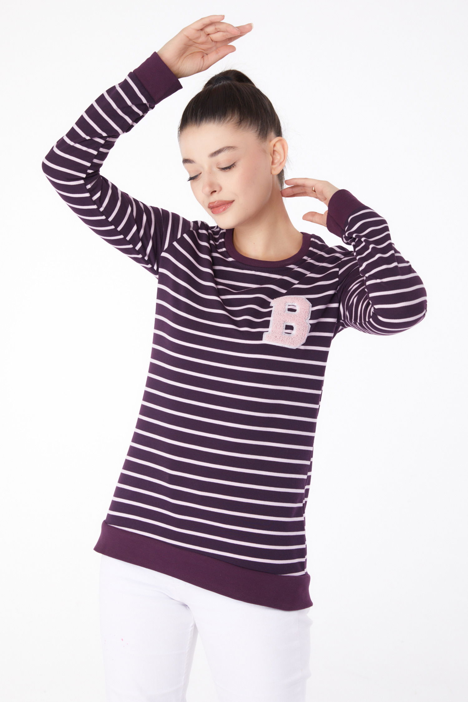 Düz Bisiklet Yaka Kadın Mor Nakışlı Sweatshirt - 26289 - 1