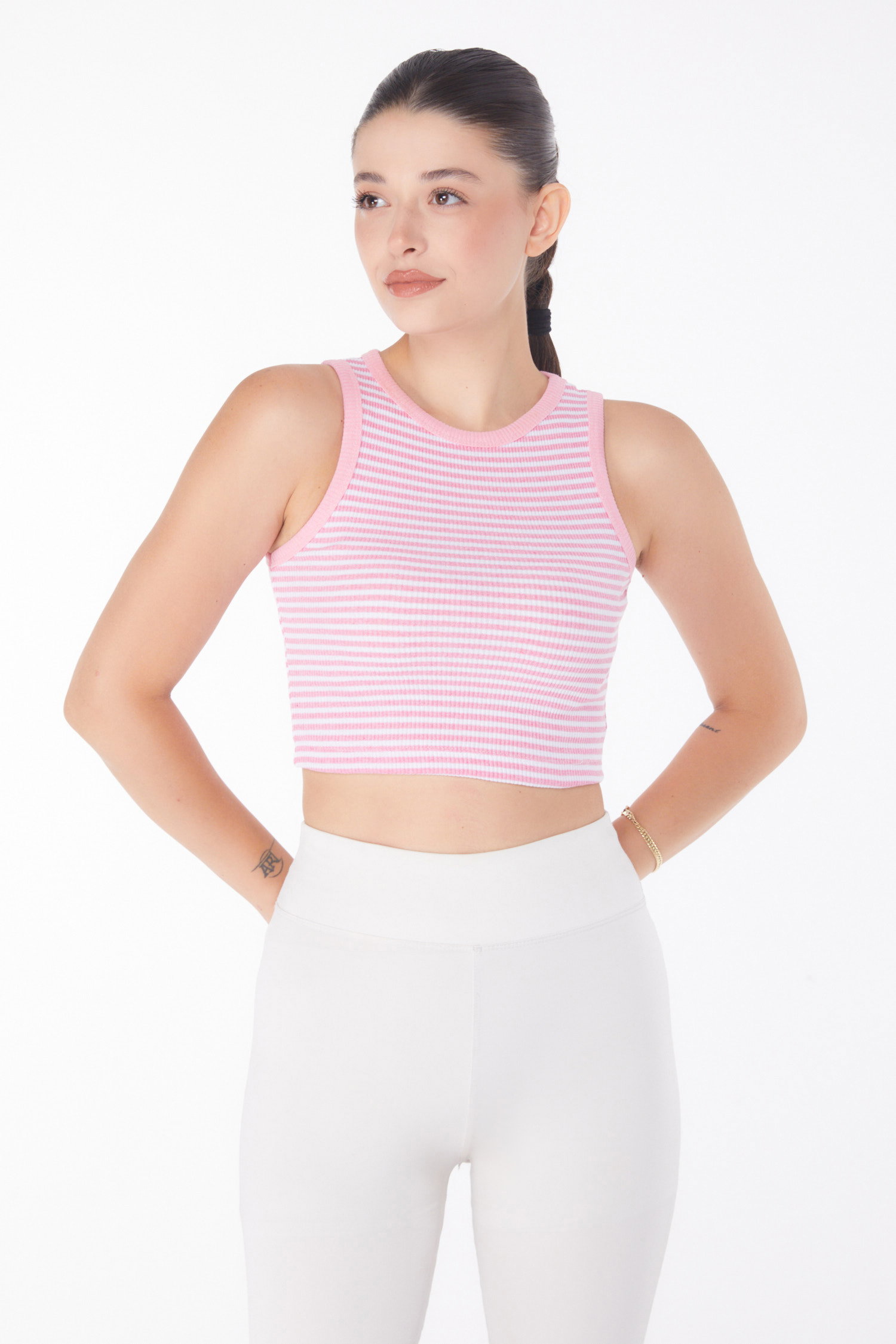 Düz Bisiklet Yaka Kadın Pembe Çizgili Crop - 25958 - 2