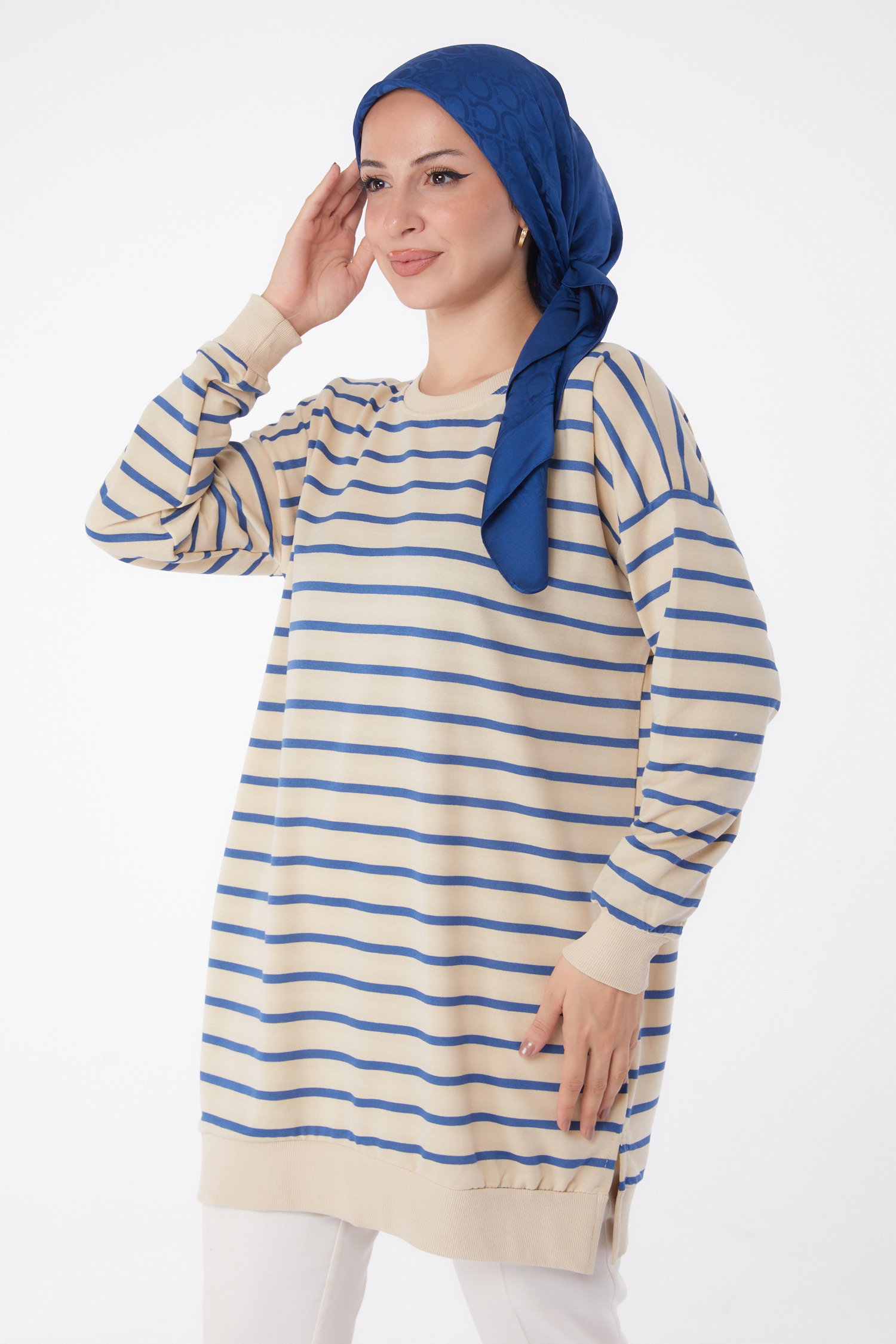 Düz Bisiklet Yaka Kadın Saks Çizgili Sweatshirt - 26048 - 3
