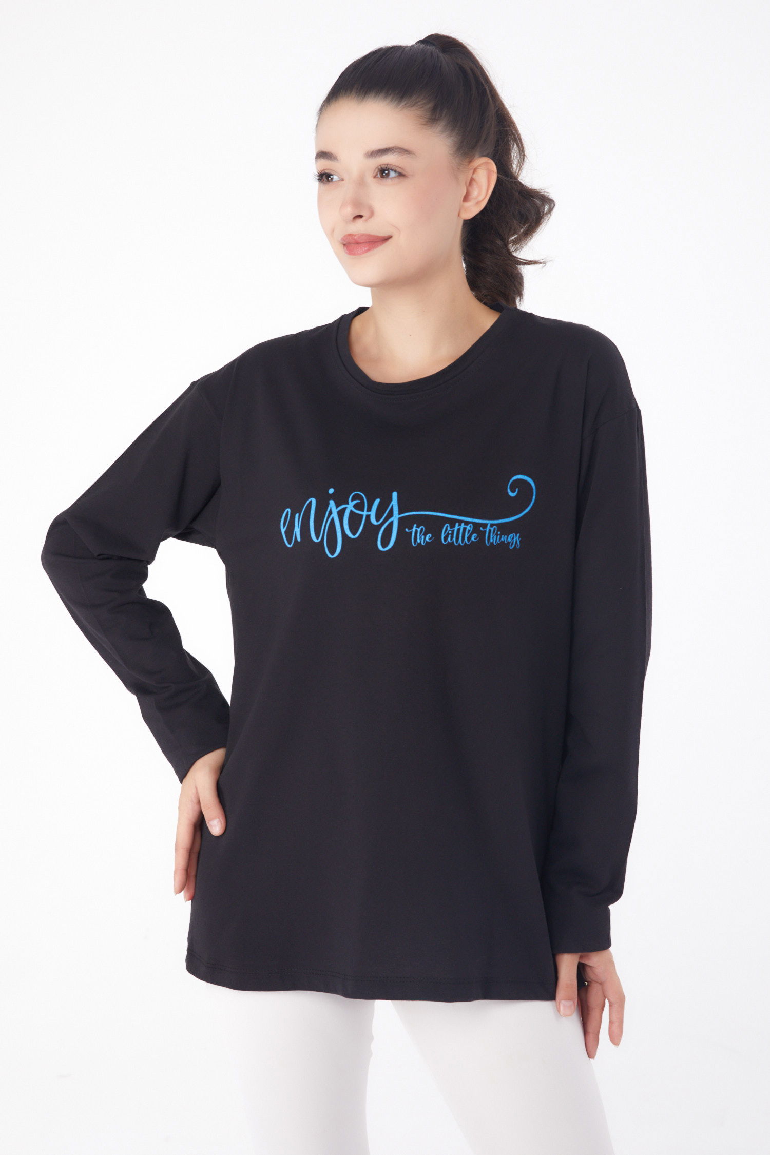 Düz Bisiklet Yaka Kadın Siyah Baskılı Sweat - 26240 - 1