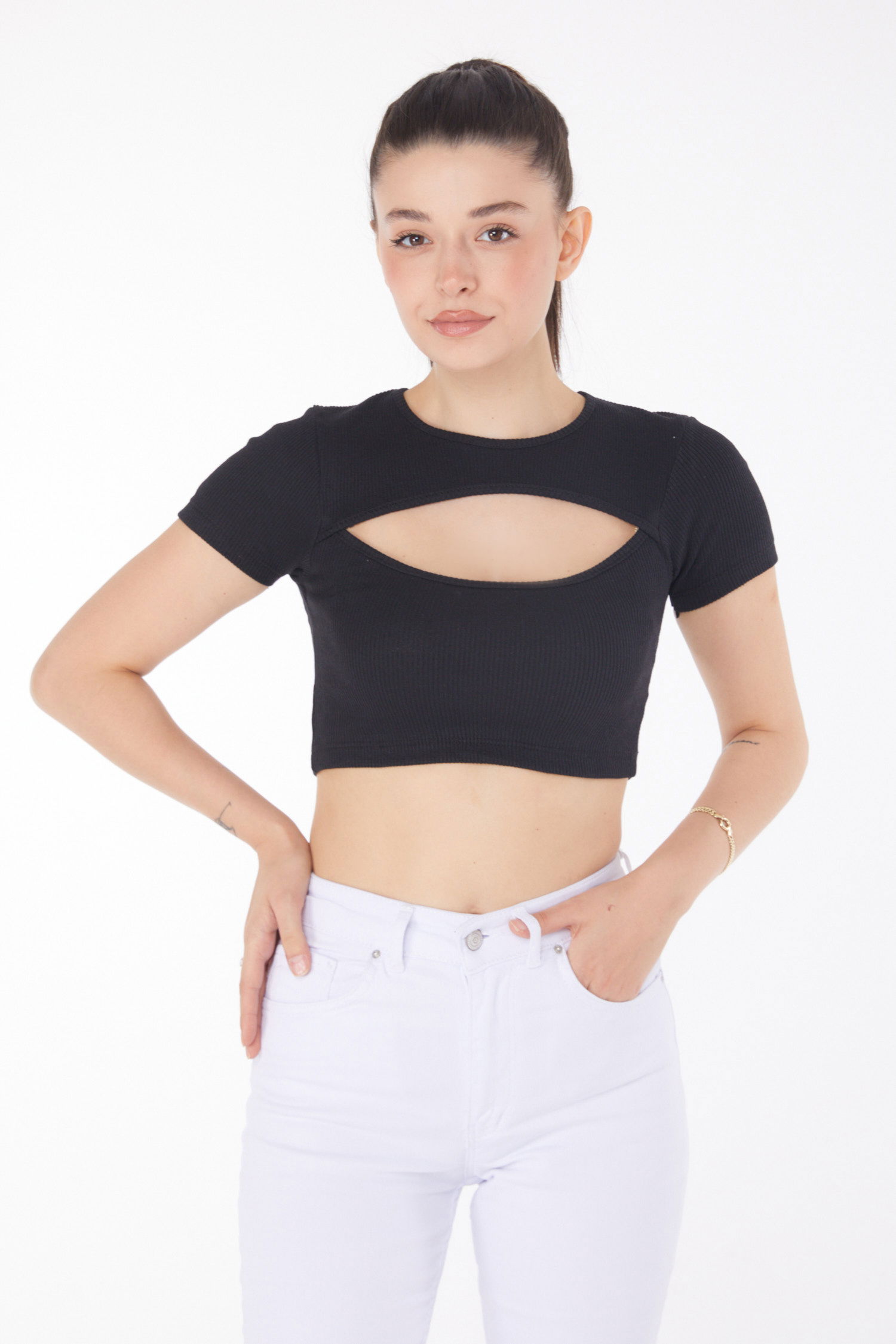 Düz Bisiklet Yaka Kadın Siyah Crop - 25852 - 2