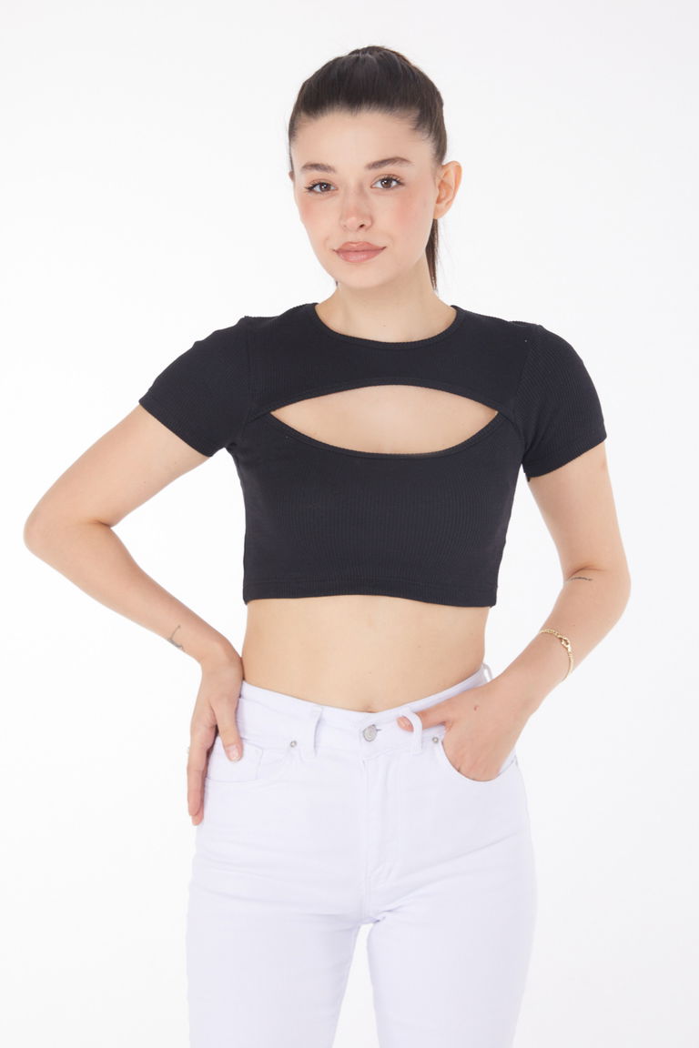 Düz Bisiklet Yaka Kadın Siyah Crop - 25852 - TOFİSA