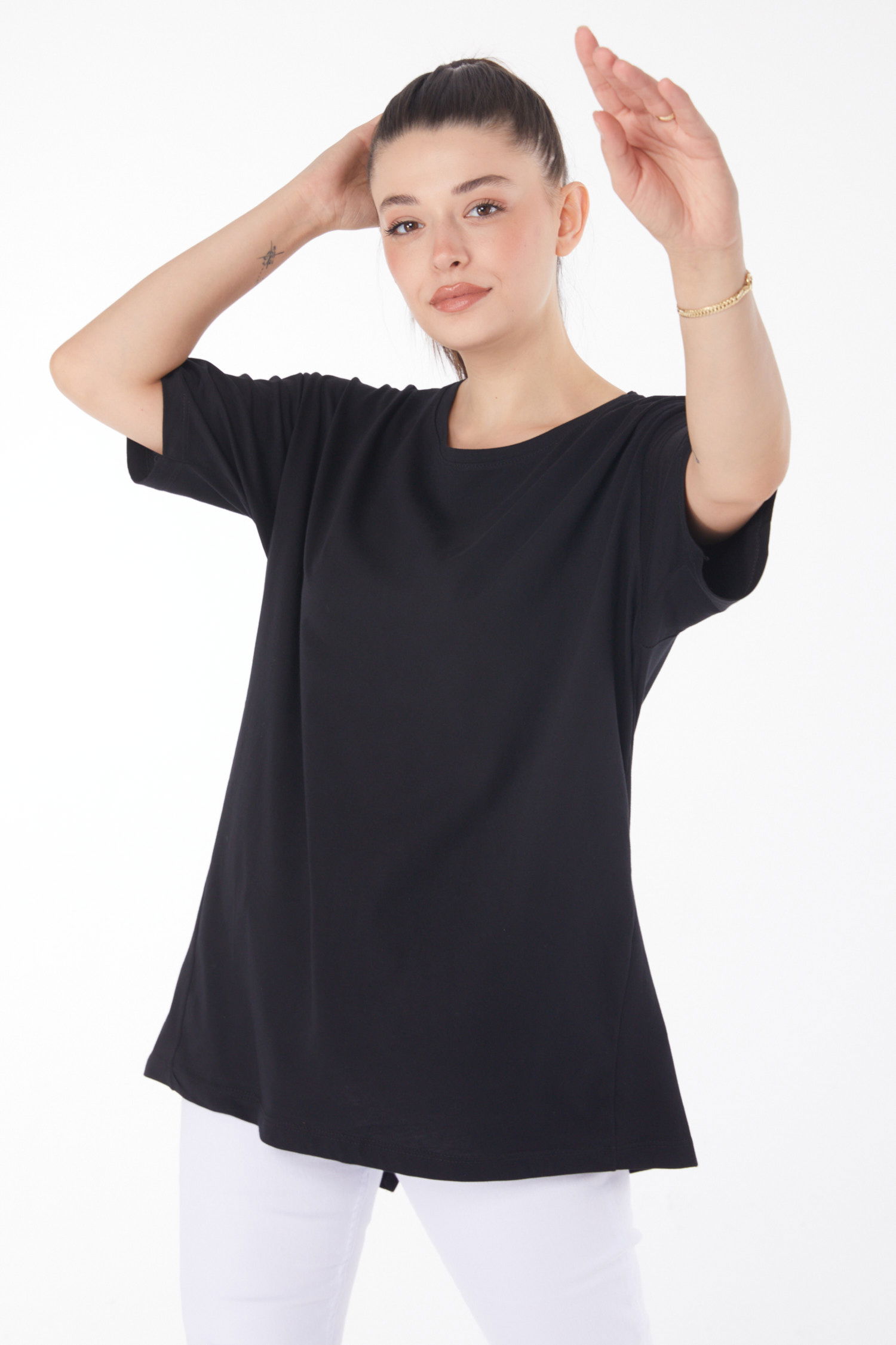 Düz Bisiklet Yaka Kadın Siyah Kısa Kollu T-Shirt - 25398 - 3