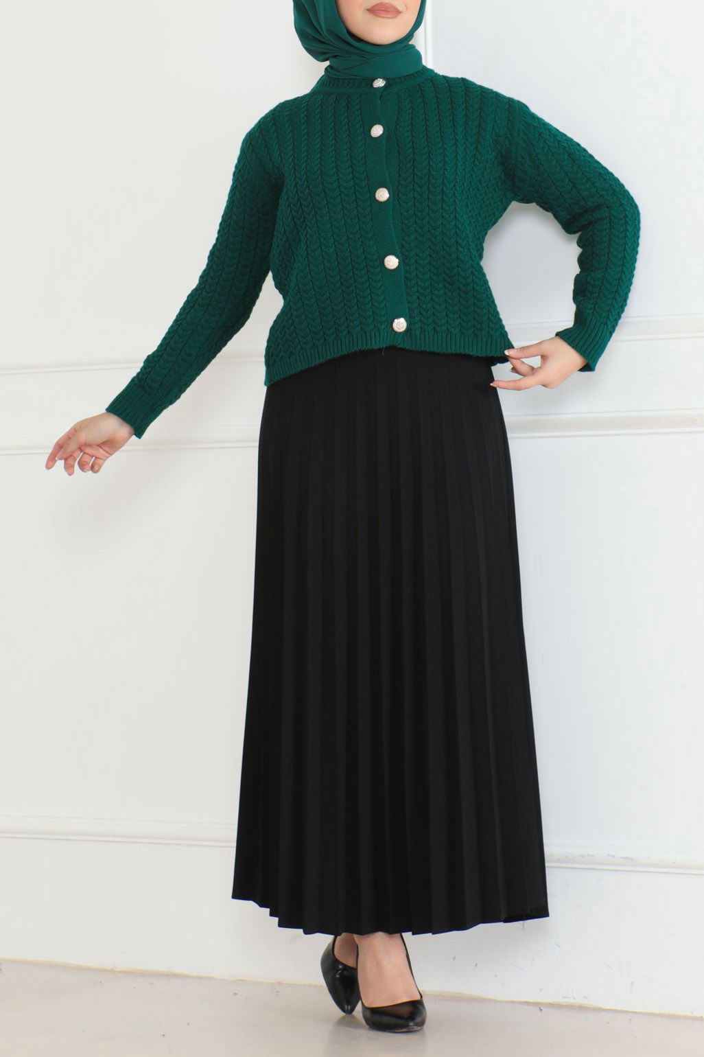 Düz Bisiklet Yaka Kadın Zumrut Düğmeli Triko Ceket - 26643 - 2