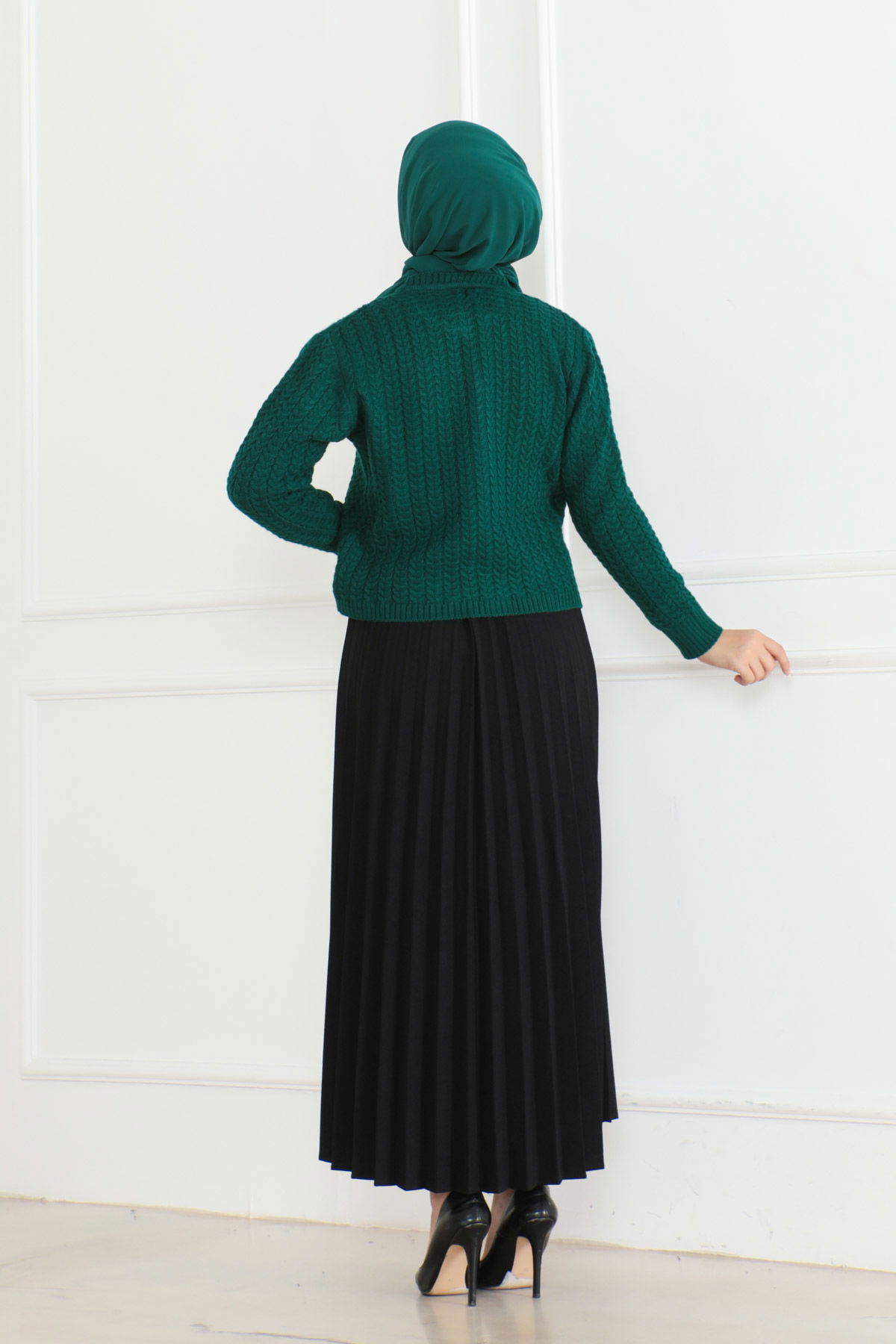 Düz Bisiklet Yaka Kadın Zumrut Düğmeli Triko Ceket - 26643 - 4