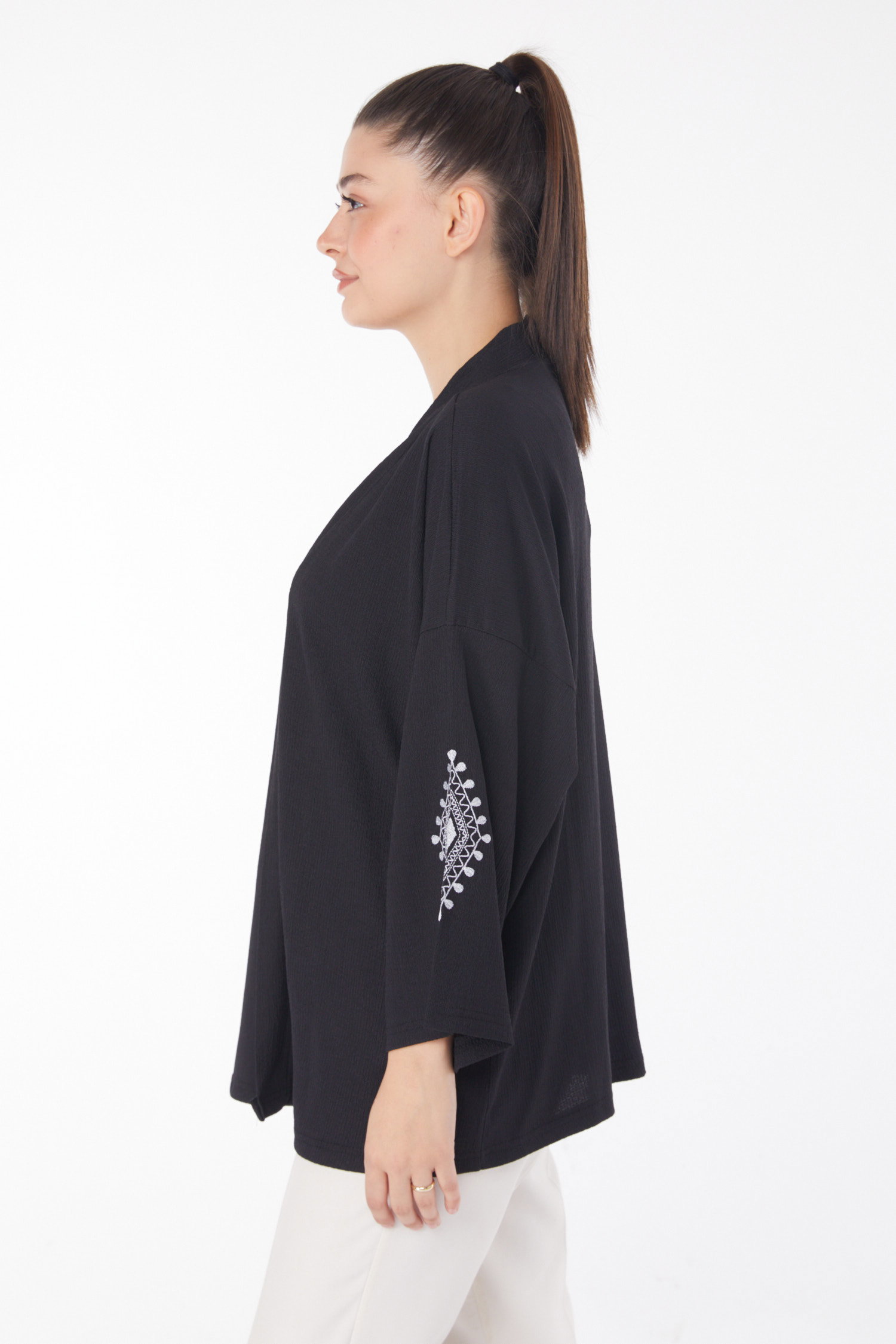 Düz Ceket Yaka Kadın Siyah Kol Baskılı Kimono - 25860 - 3
