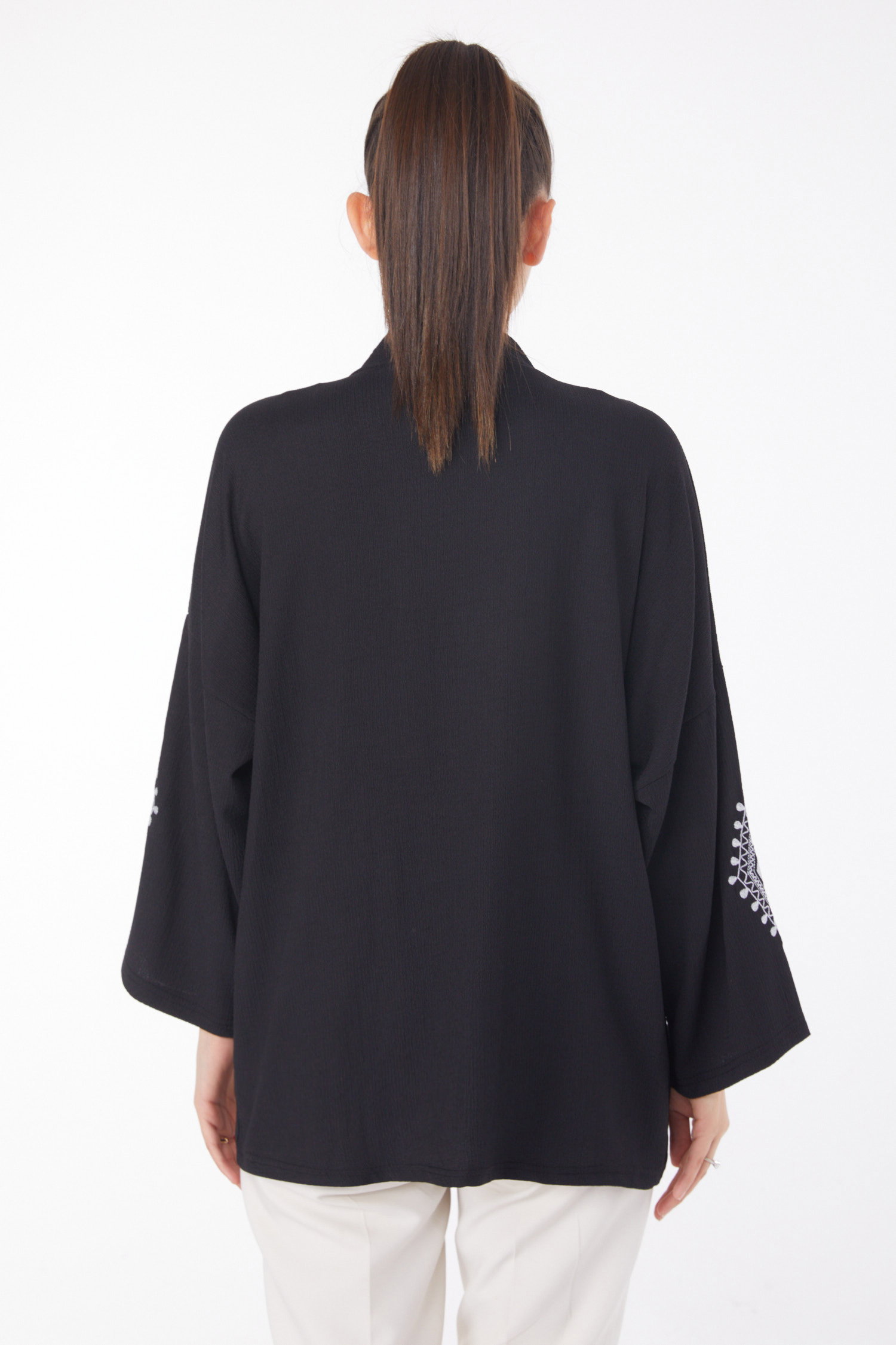 Düz Ceket Yaka Kadın Siyah Kol Baskılı Kimono - 25860 - 5