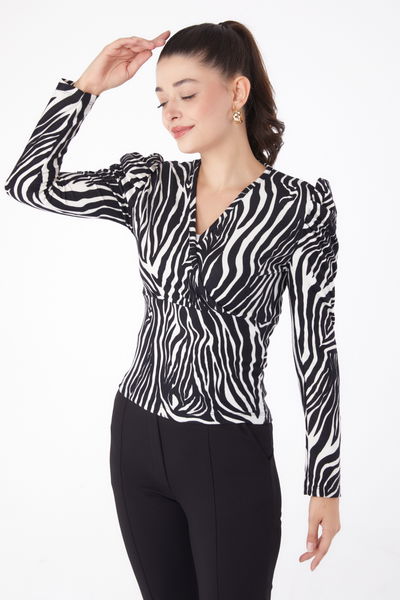 Düz Degaje Yaka Kadın Siyah Zebra Desenli Bluz - 26216 