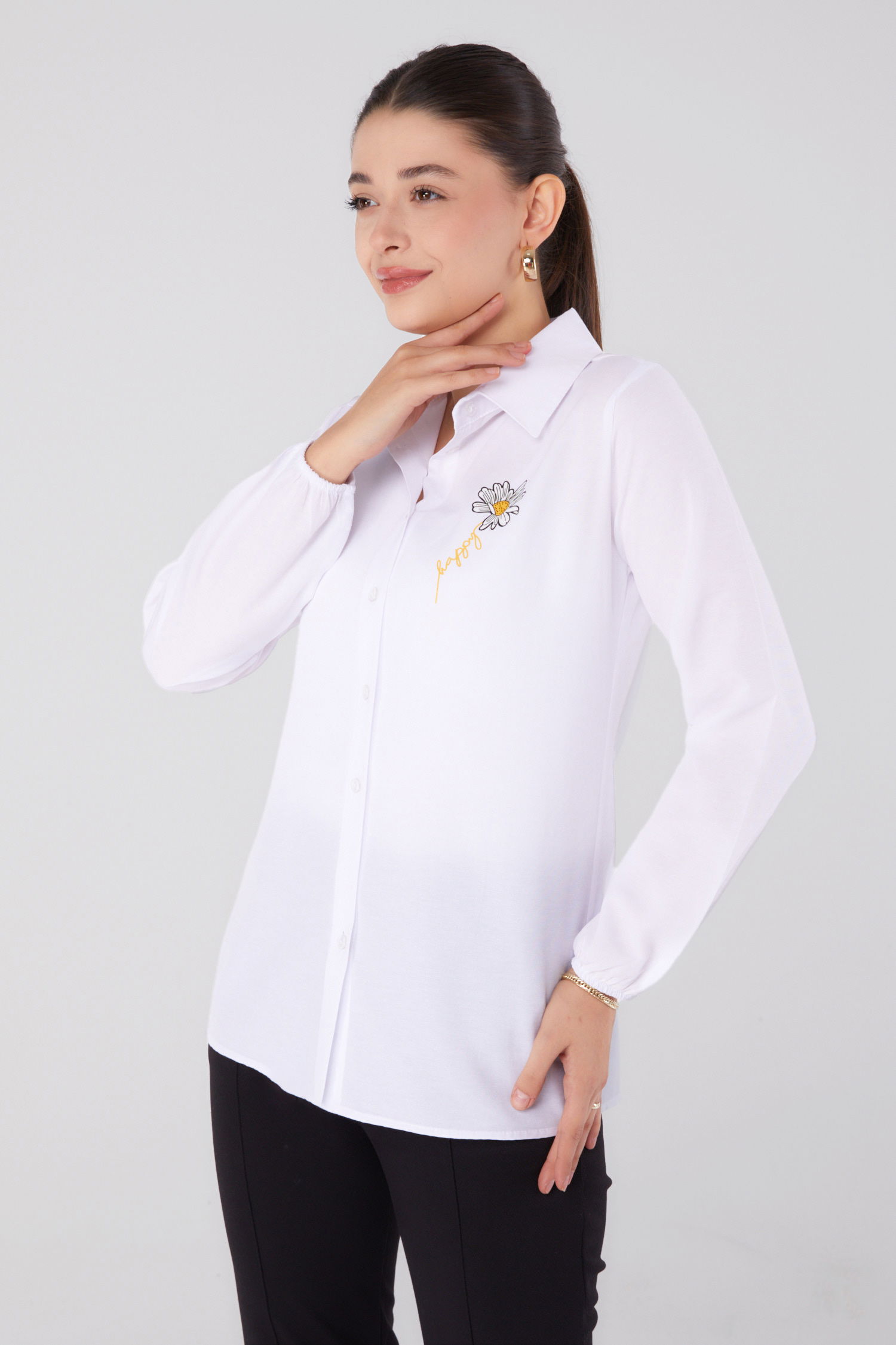 Düz Gömlek Yaka Kadın Beyaz Baskılı Gömlek - 13343 - 2