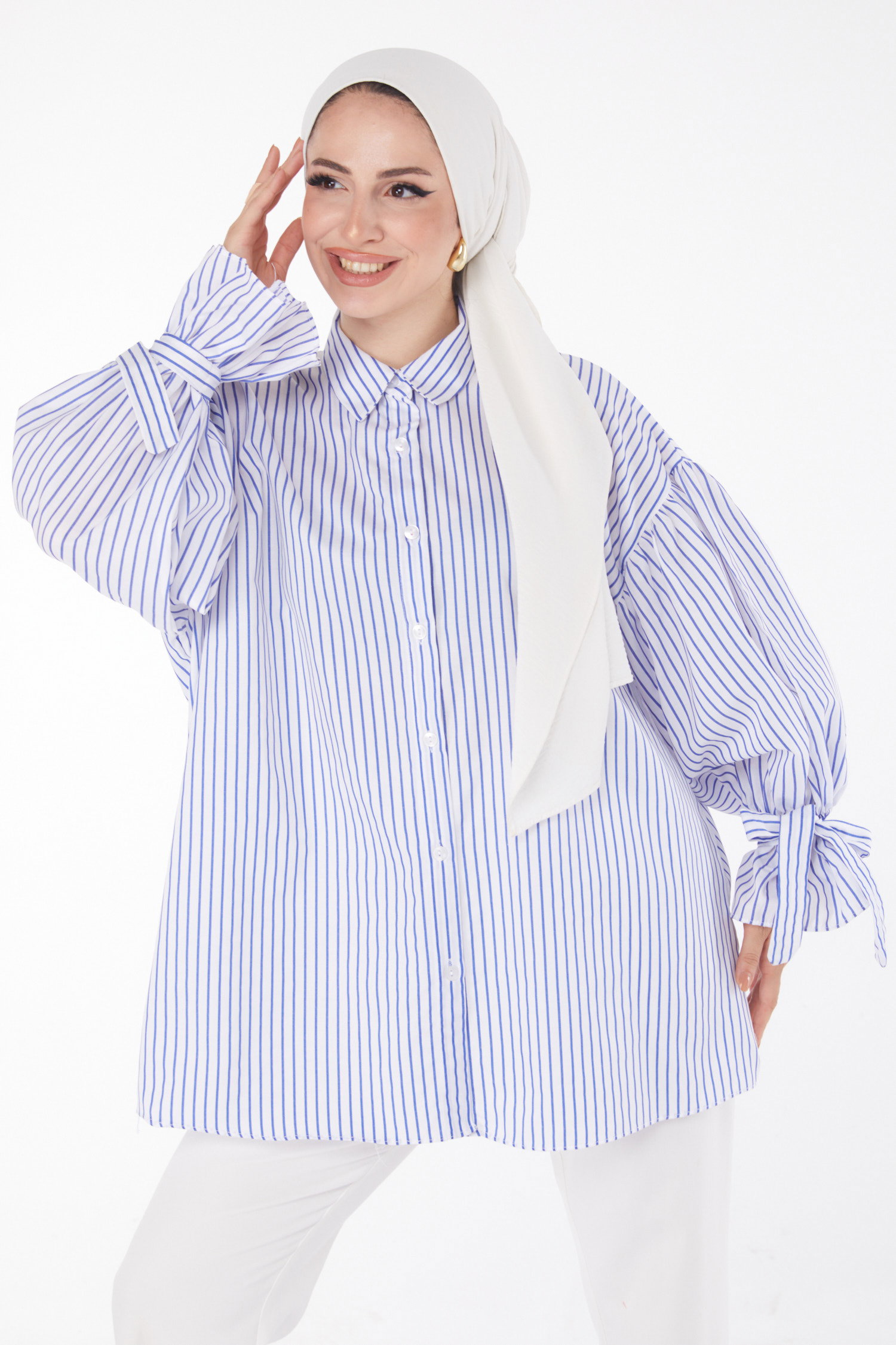 Düz Gömlek Yaka Kadın Beyaz Çizgili Balon Kol Gömek - 25887 - 1